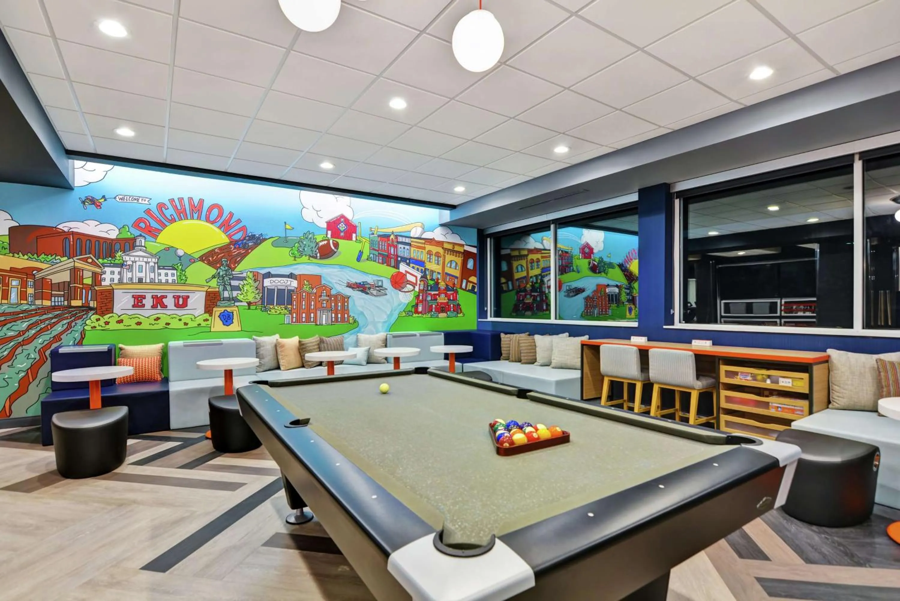 Lobby or reception in Tru By Hilton Richmond