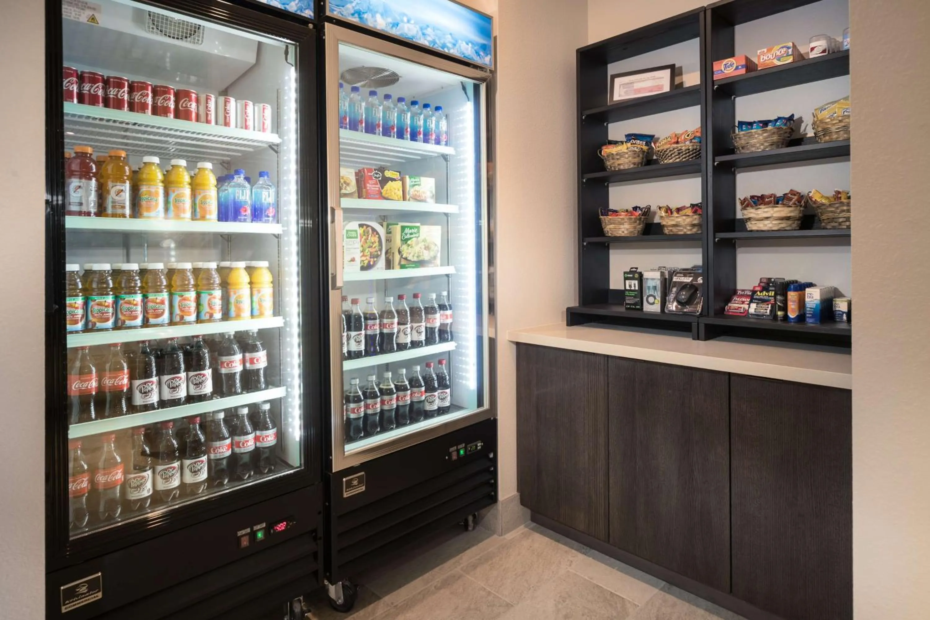 Property building in Best Western Plus Executive Residency Austin - Round Rock