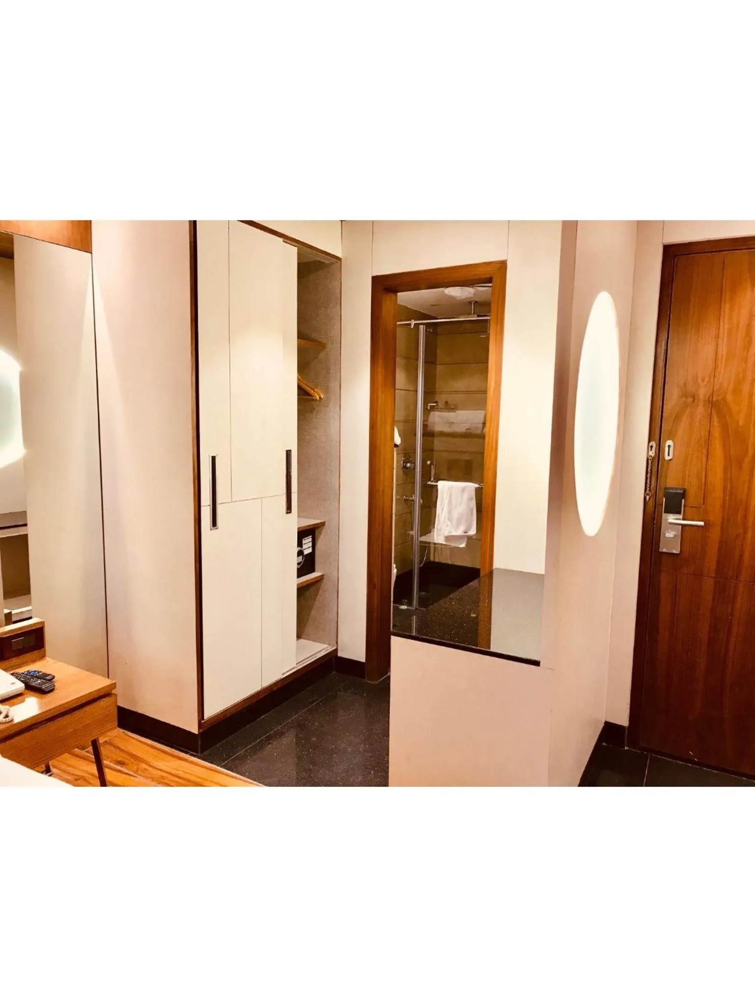 JRD Pride-Business Hotel