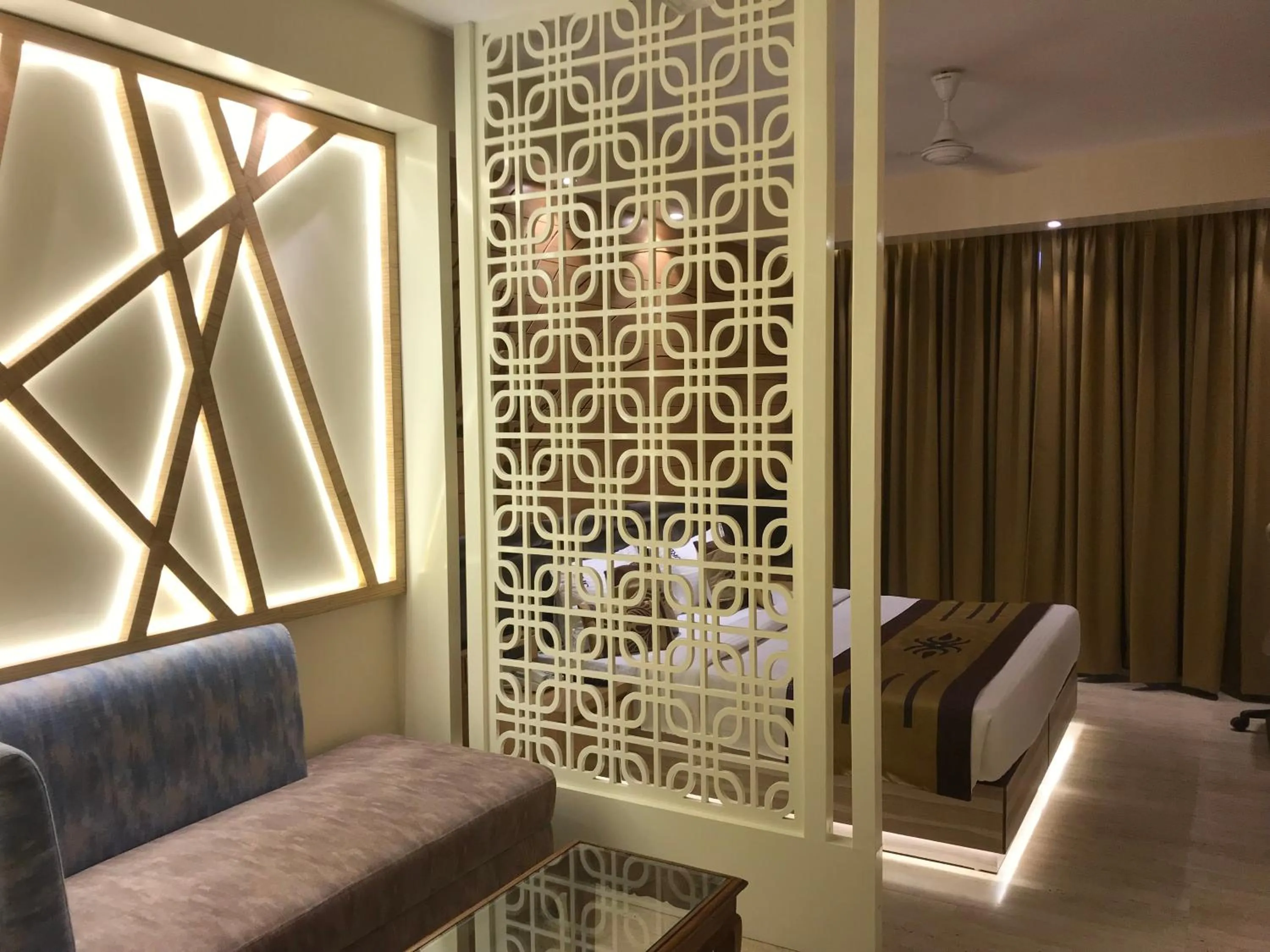 JRD Pride-Business Hotel