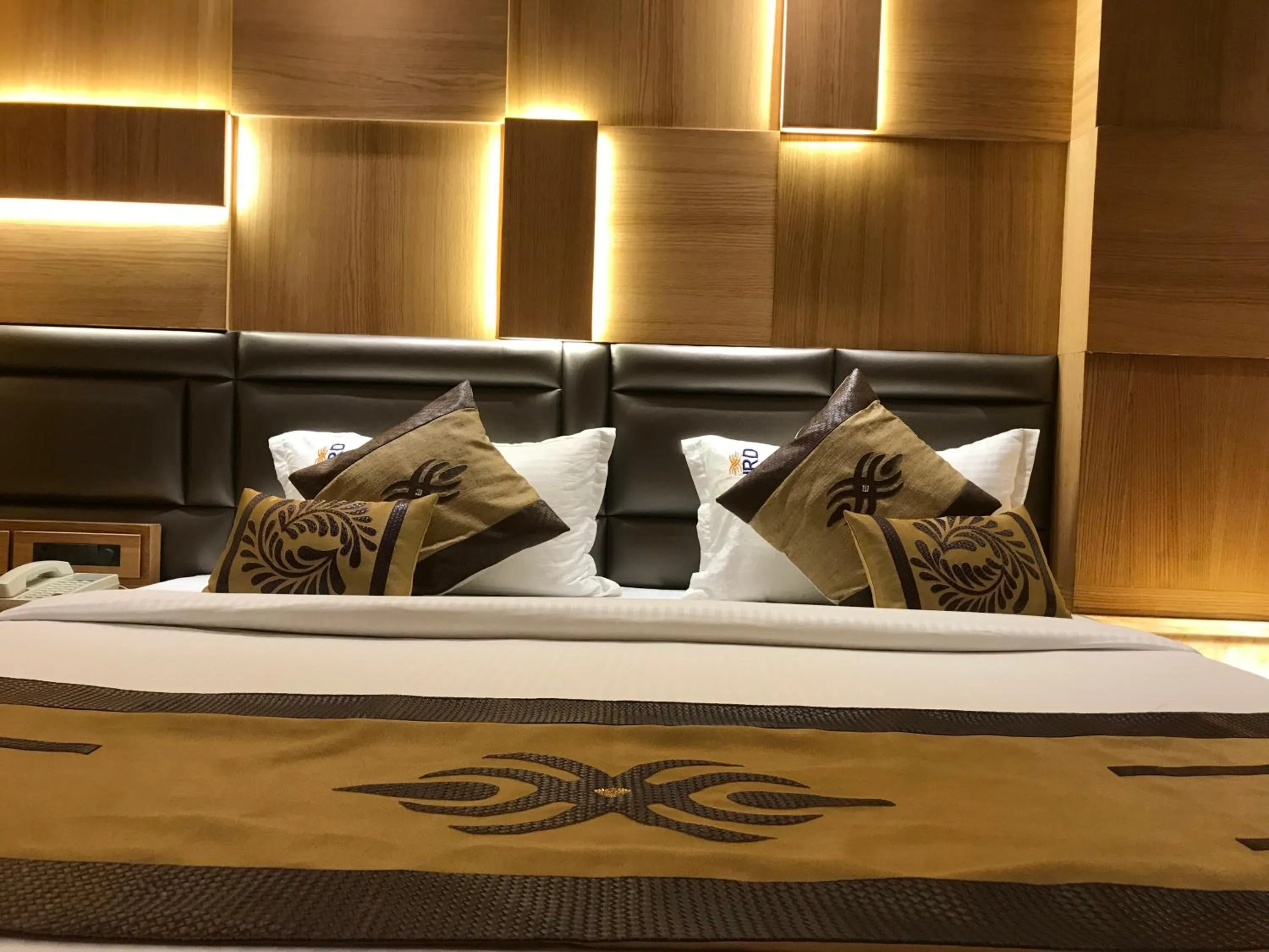 JRD Pride-Business Hotel