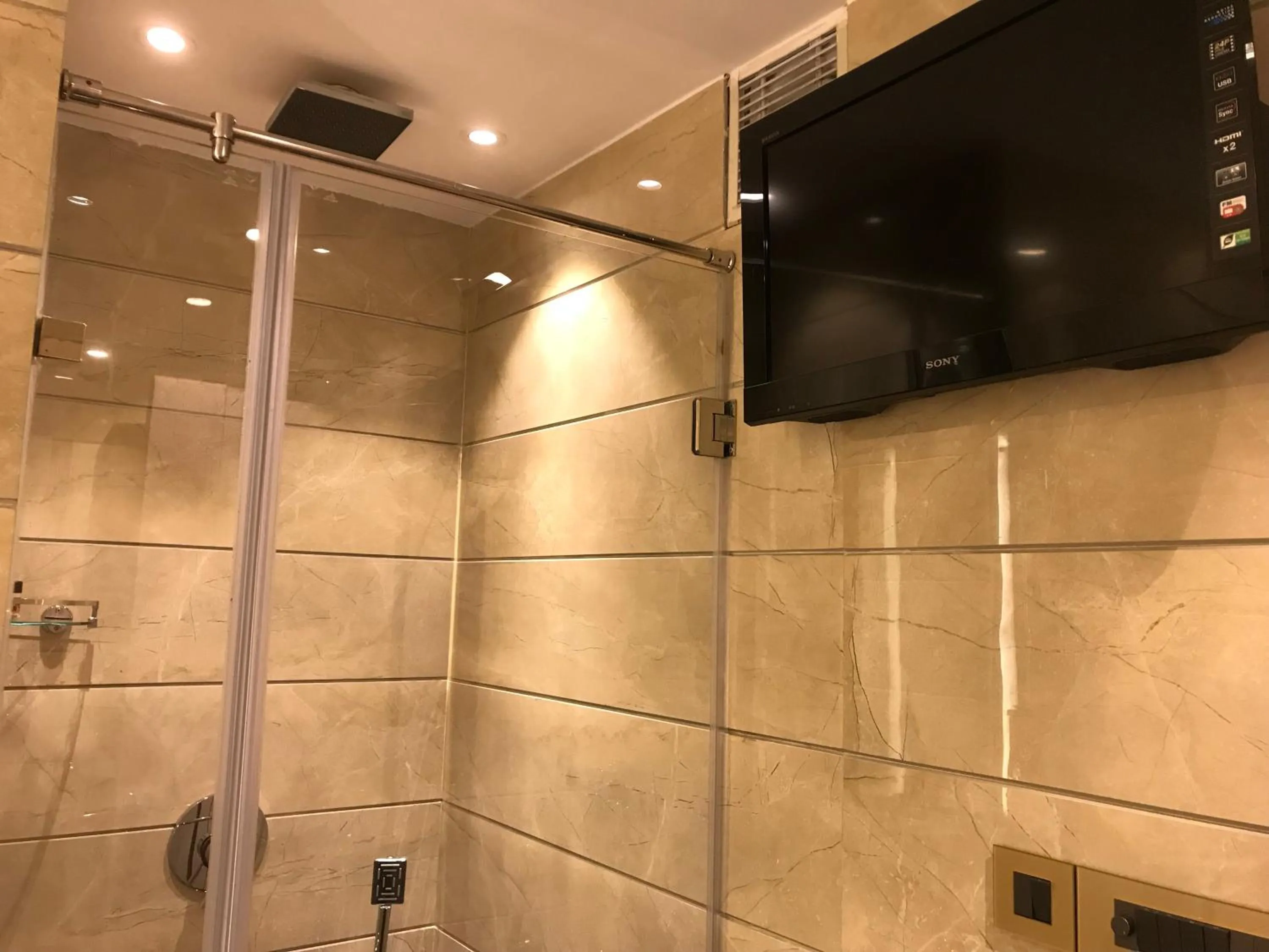 JRD Pride-Business Hotel