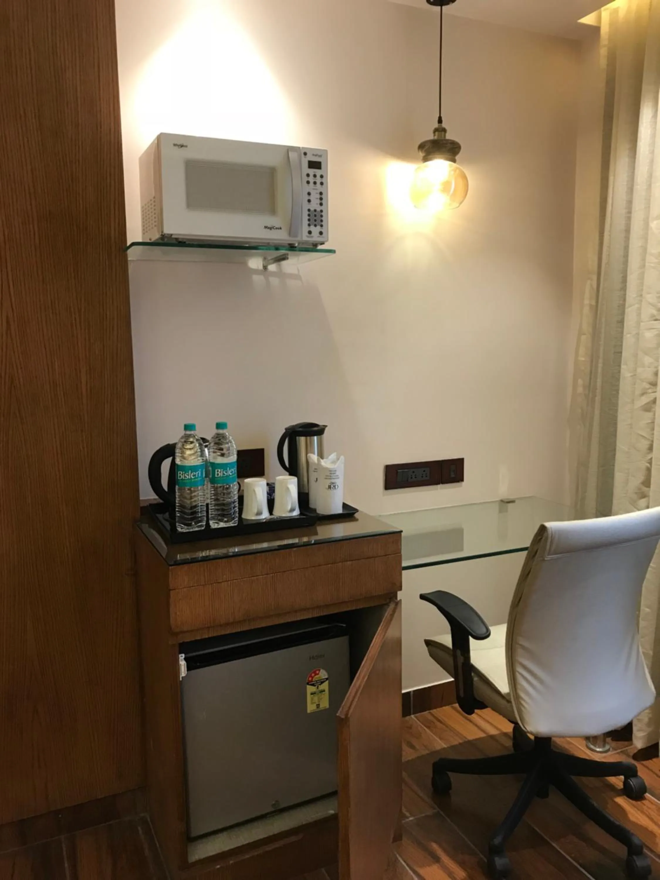 JRD Pride-Business Hotel