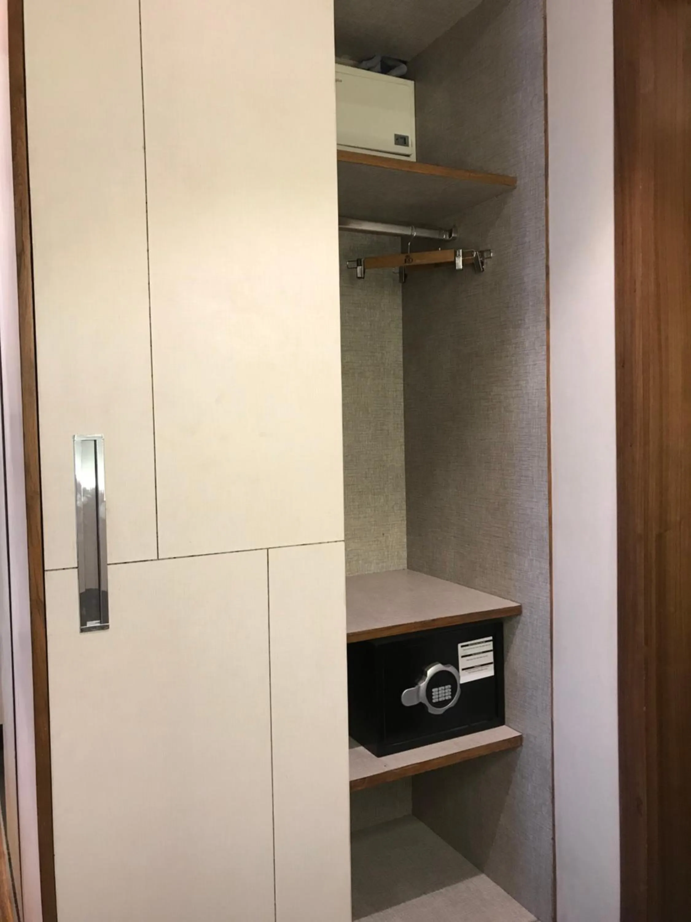 JRD Pride-Business Hotel