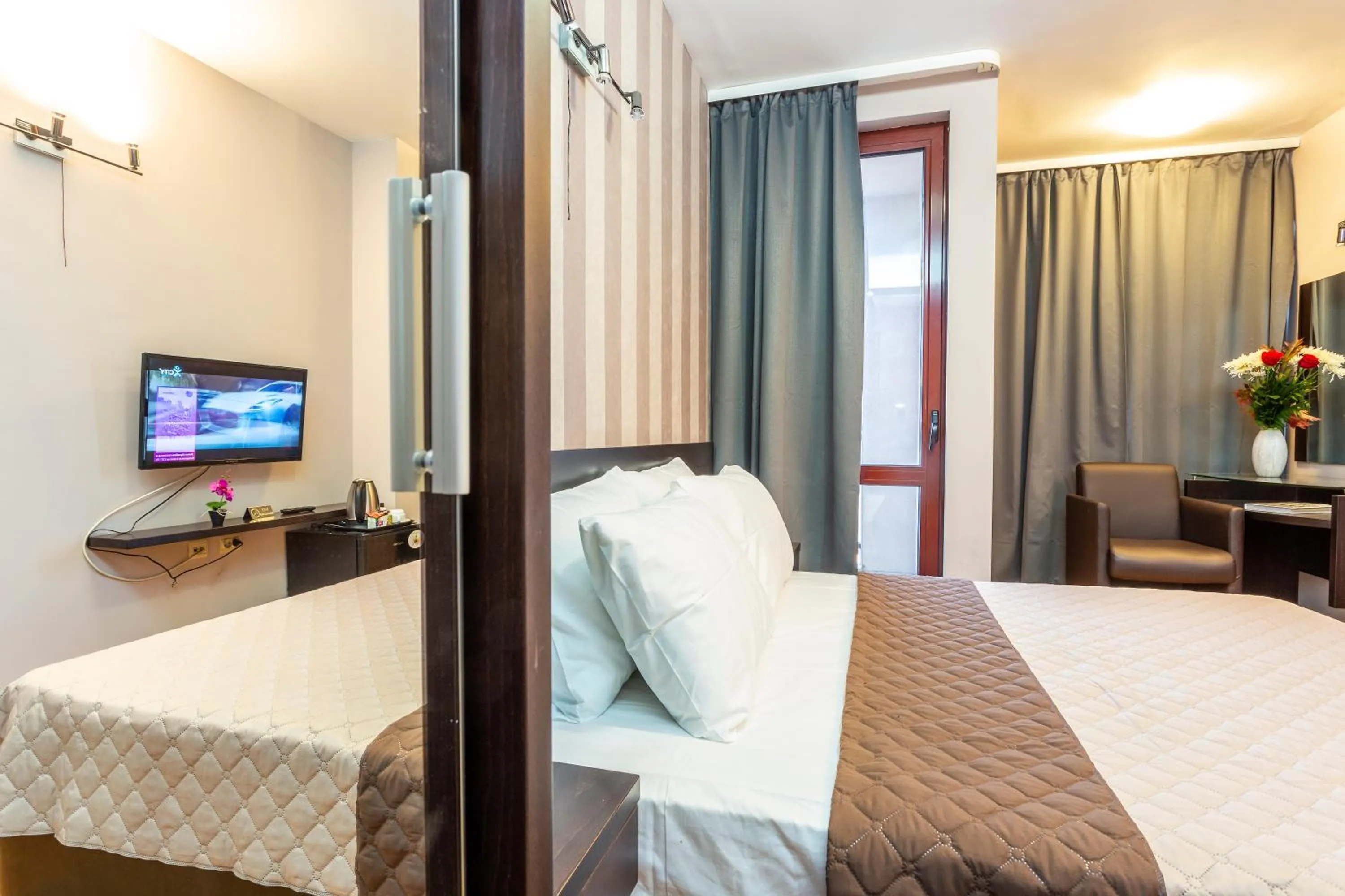 Photo of the whole room, Bed in CityHome Aparthotel