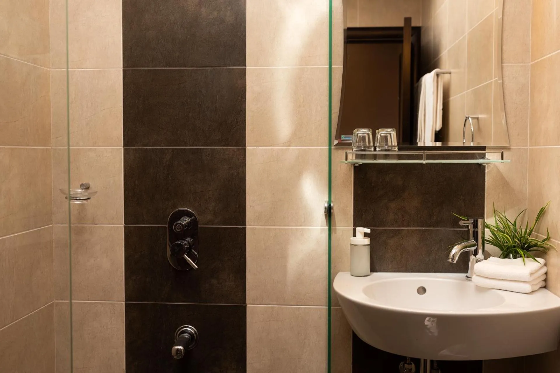 Bathroom in CityHome Aparthotel