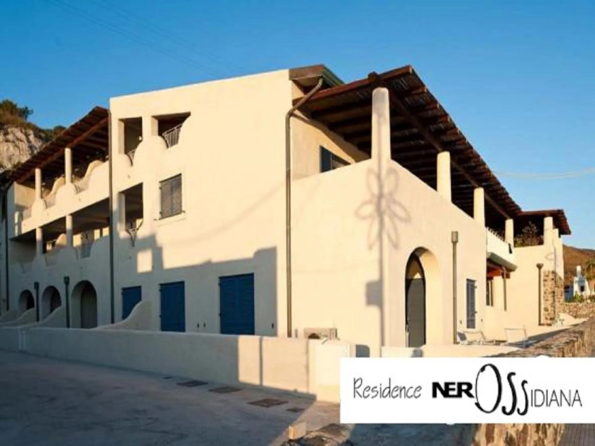 Property building in NerOssidiana