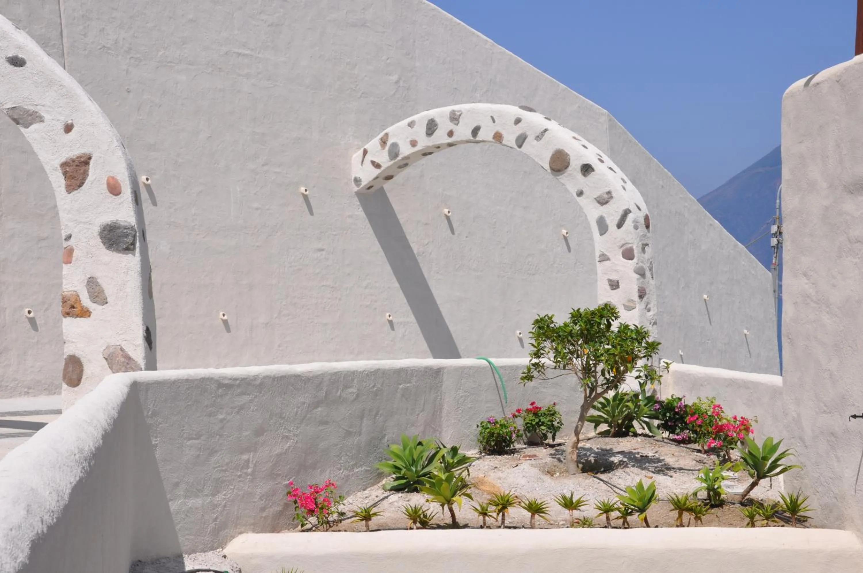 Decorative detail in NerOssidiana