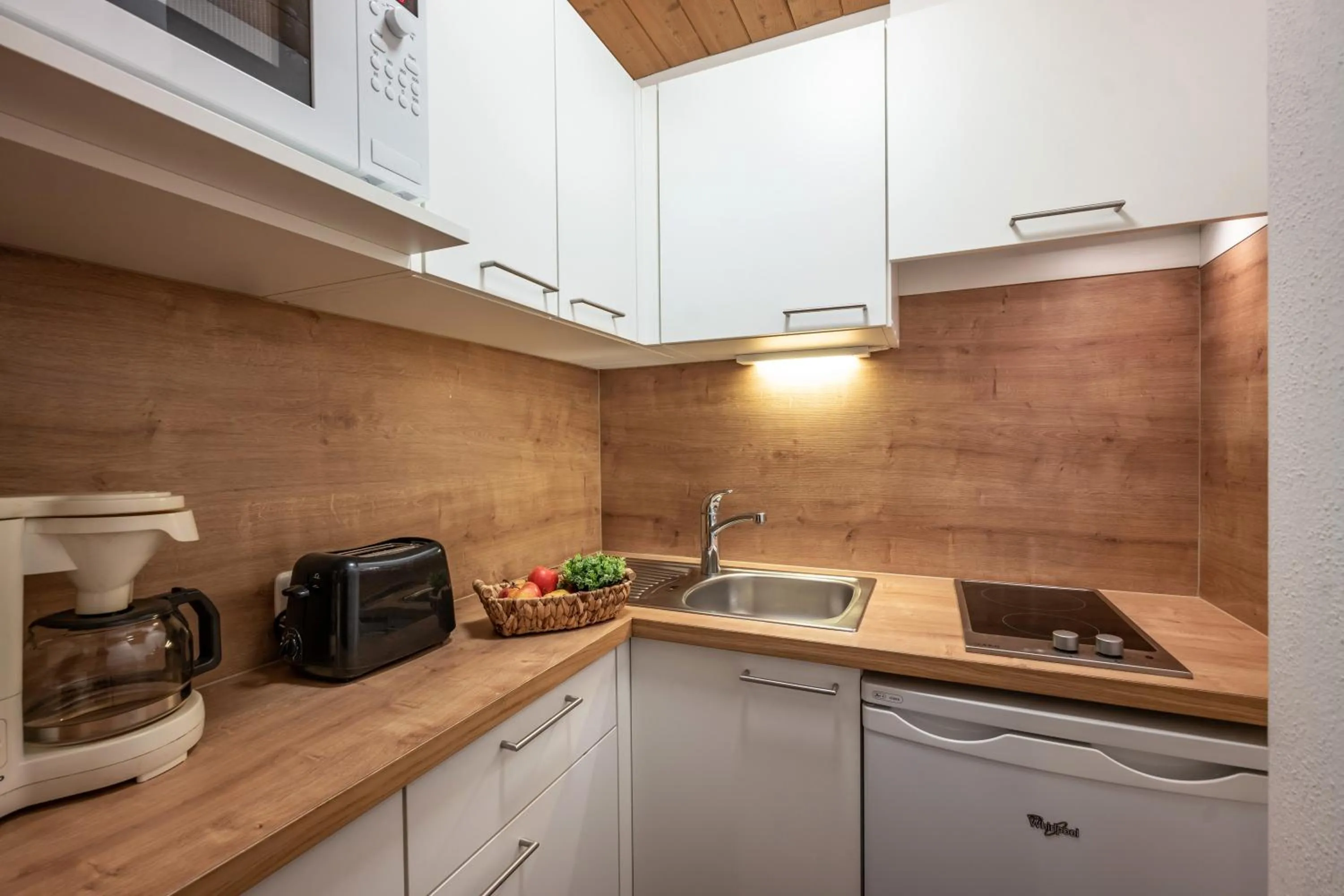 Kitchen or kitchenette in Hotel Garni Erler