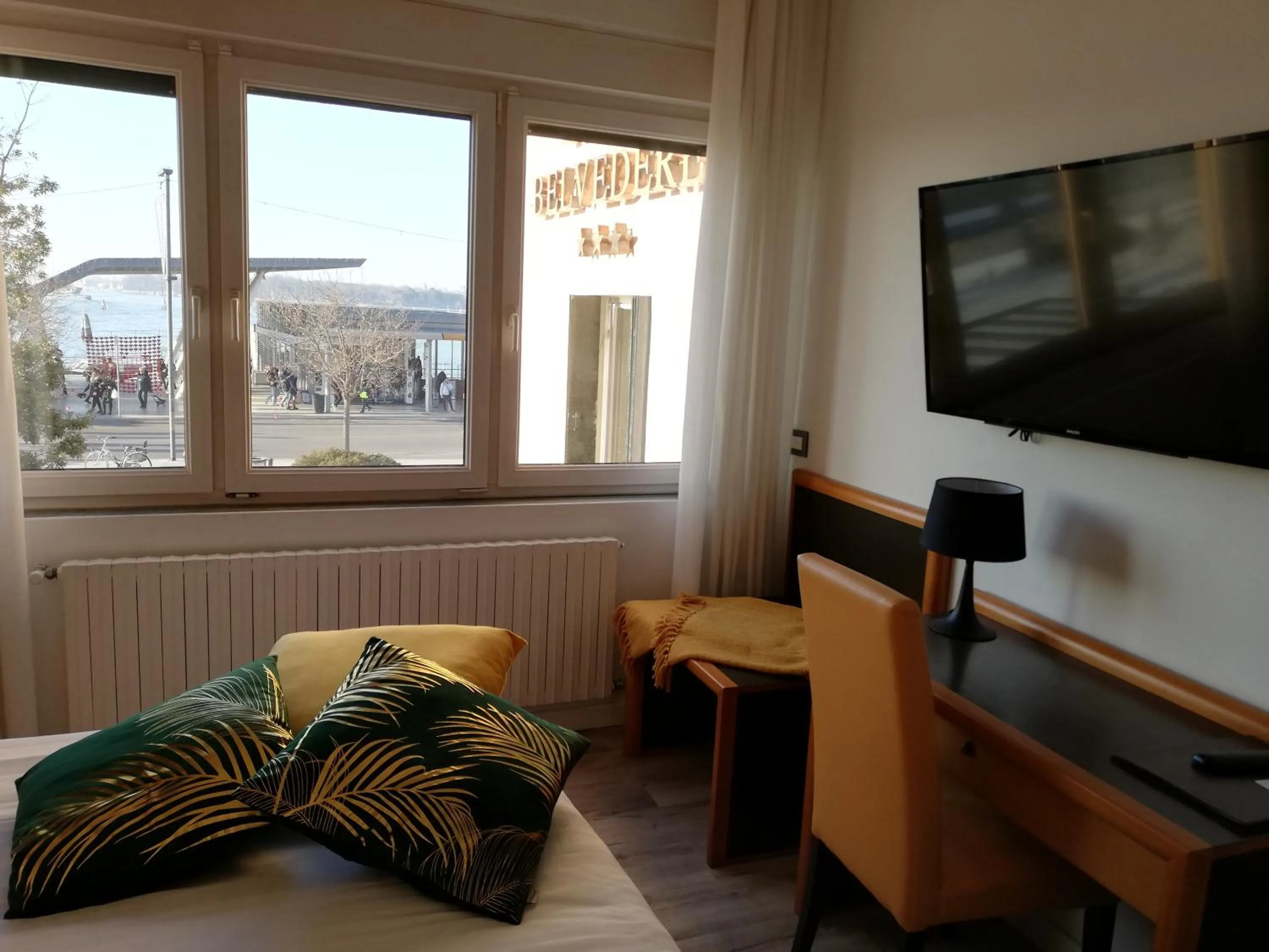 TV and multimedia in Hotel Belvedere