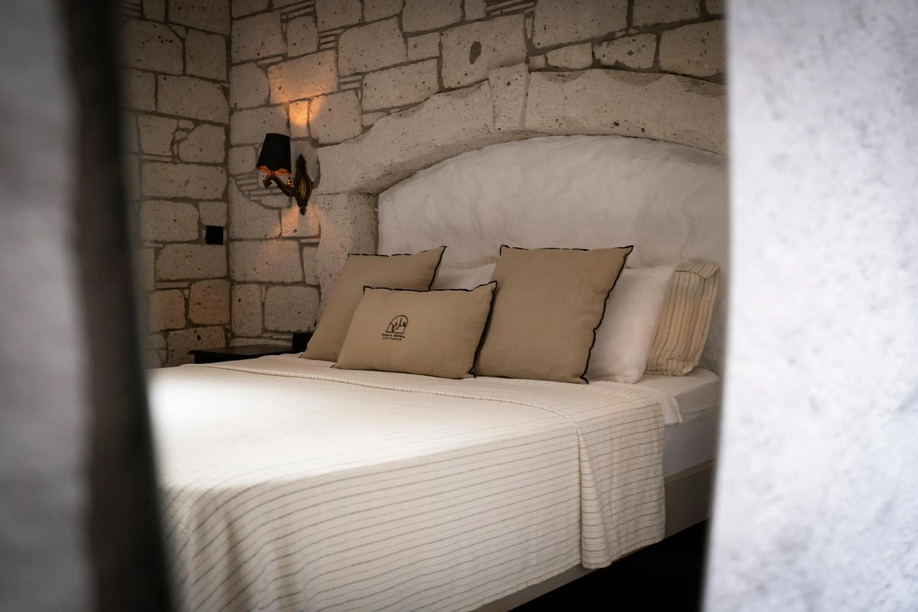 Bed in Aleysim Otel - Alaçatı