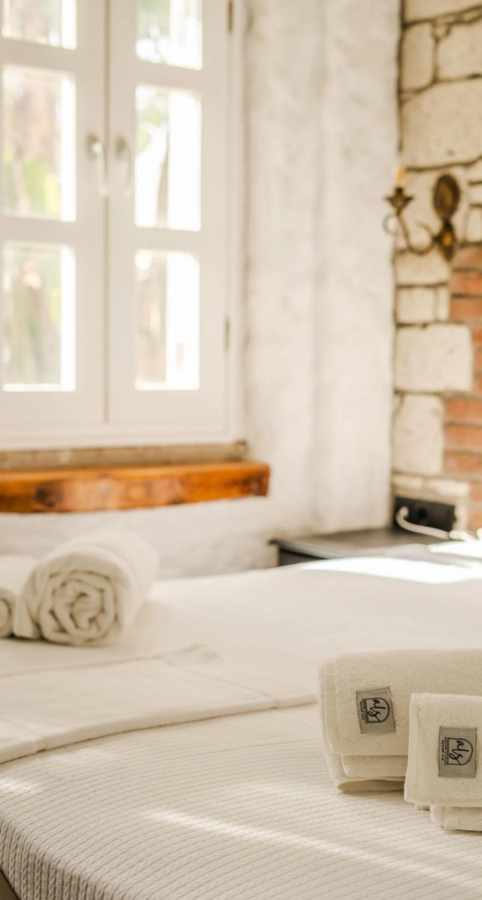 towels in Aleysim Otel - Alaçatı