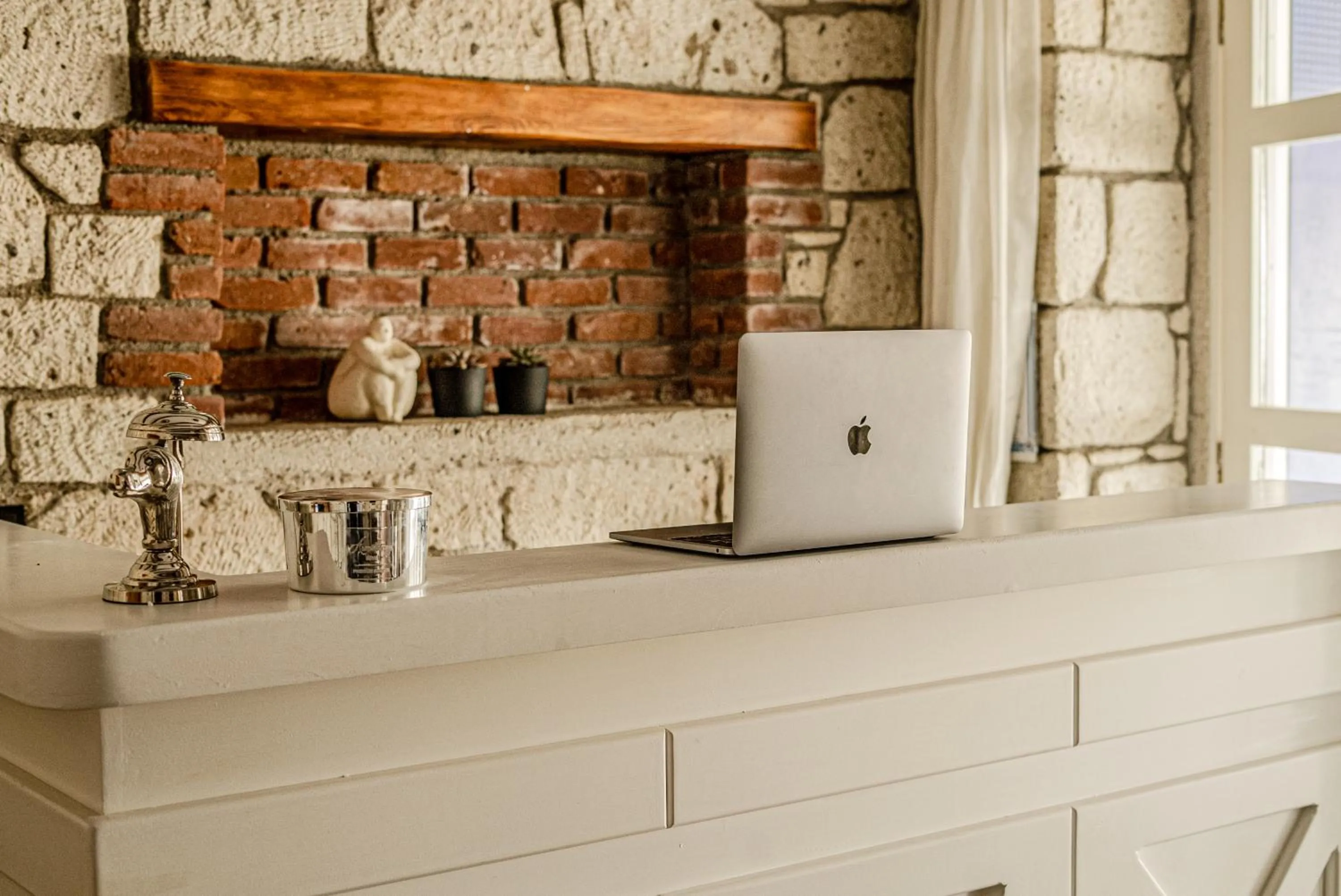 Lobby or reception in Aleysim Otel - Alaçatı