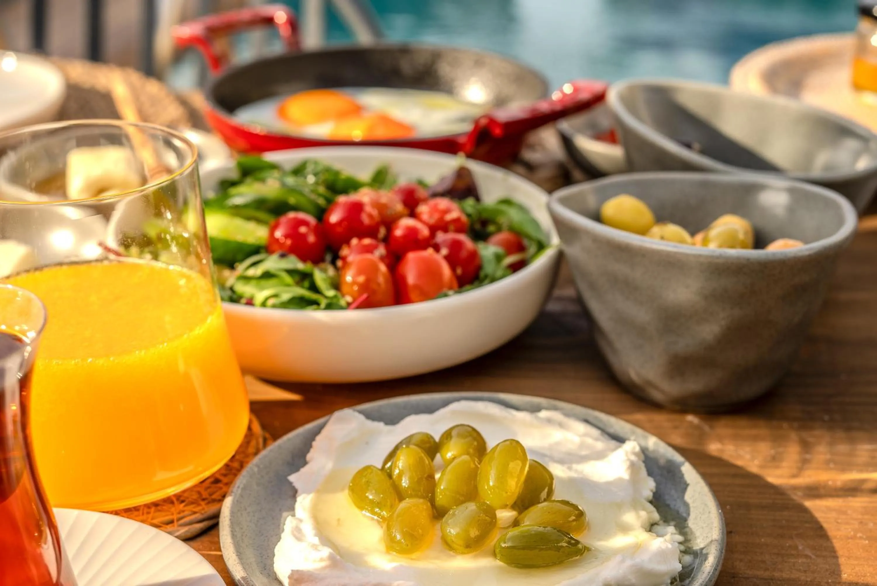 Restaurant/places to eat in Aleysim Otel - Alaçatı