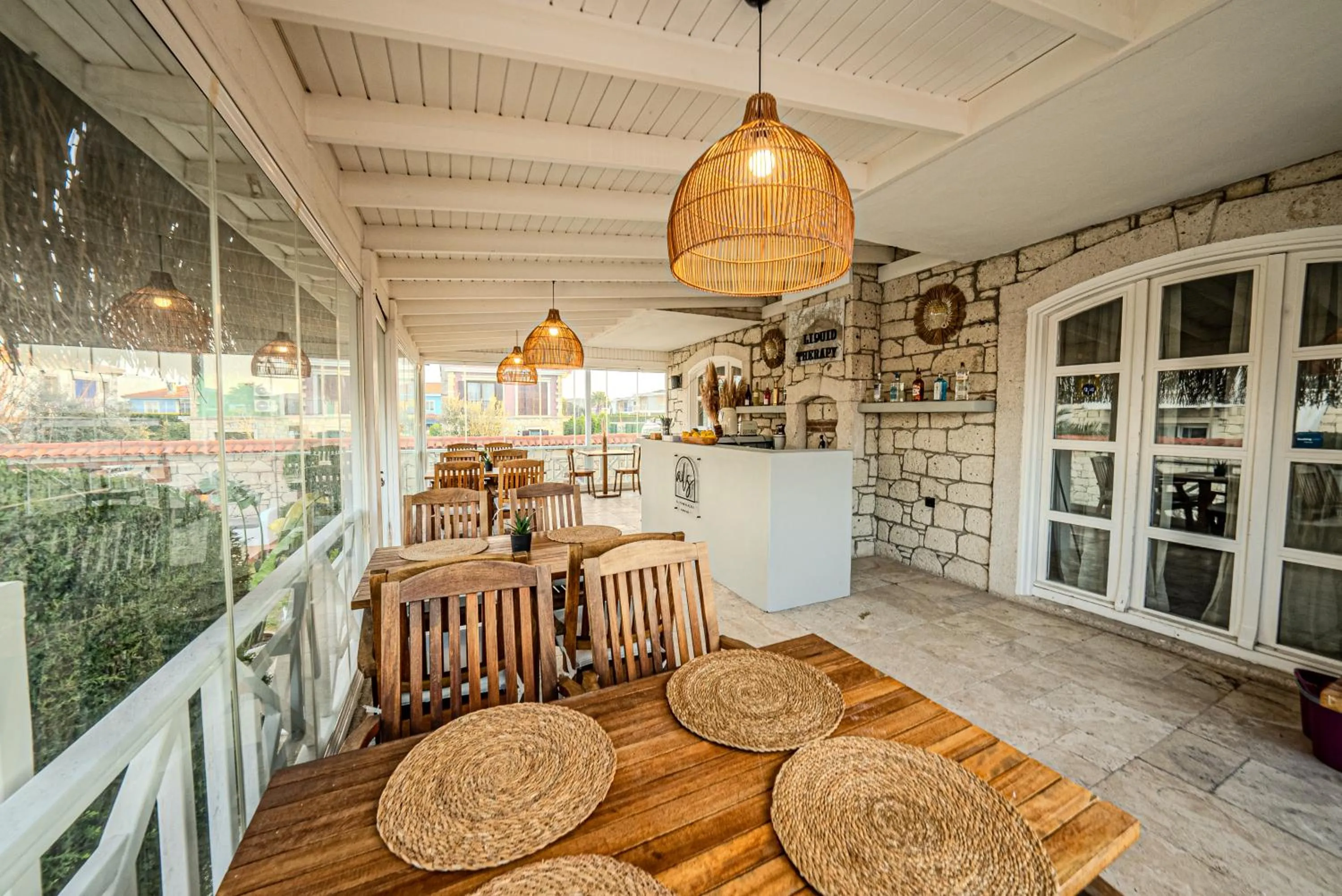 Restaurant/places to eat in Aleysim Otel - Alaçatı