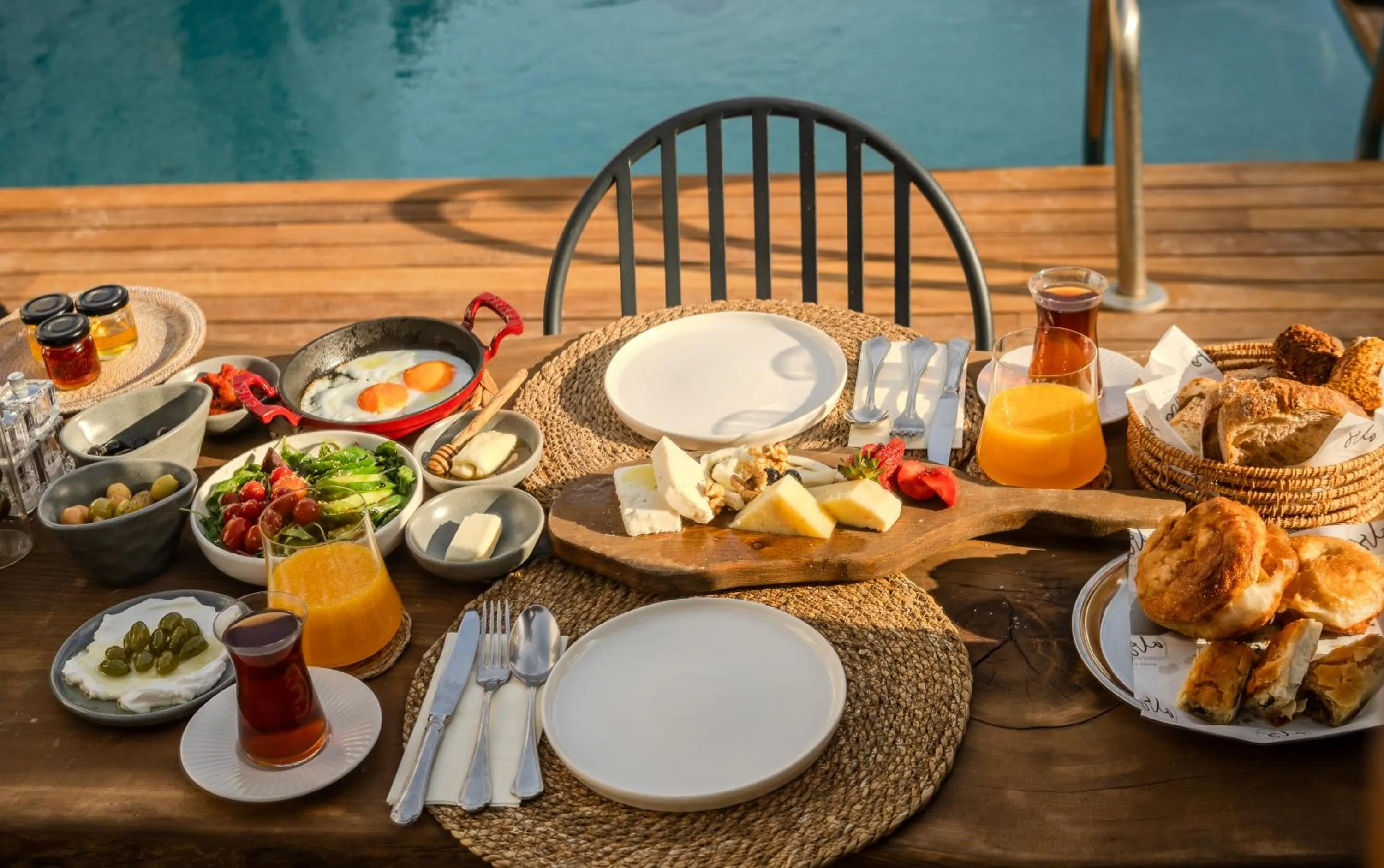 Restaurant/places to eat in Aleysim Otel - Alaçatı