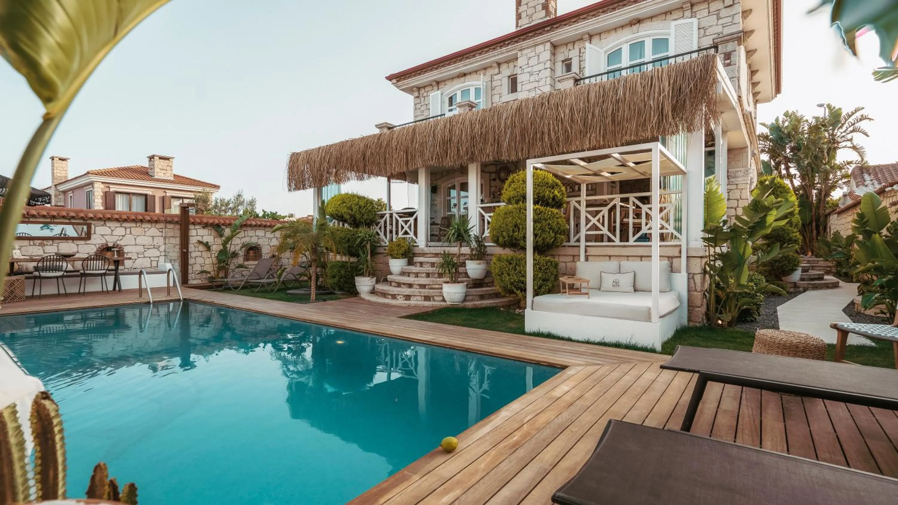 Property building in Aleysim Otel - Alaçatı