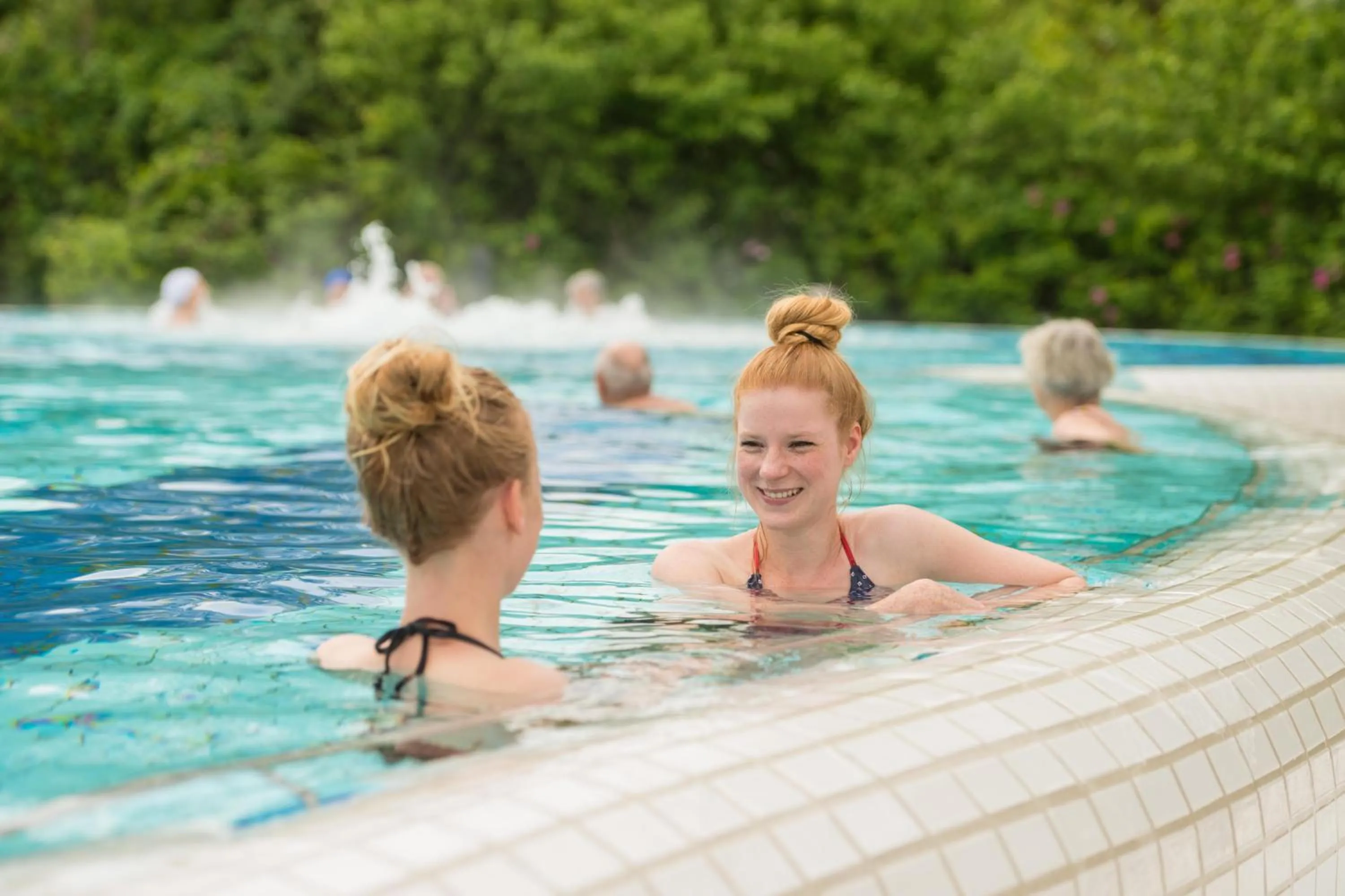 Hot Spring Bath in Haus Roseneck mit gratis Zugang zur Jod-Sole-Therme