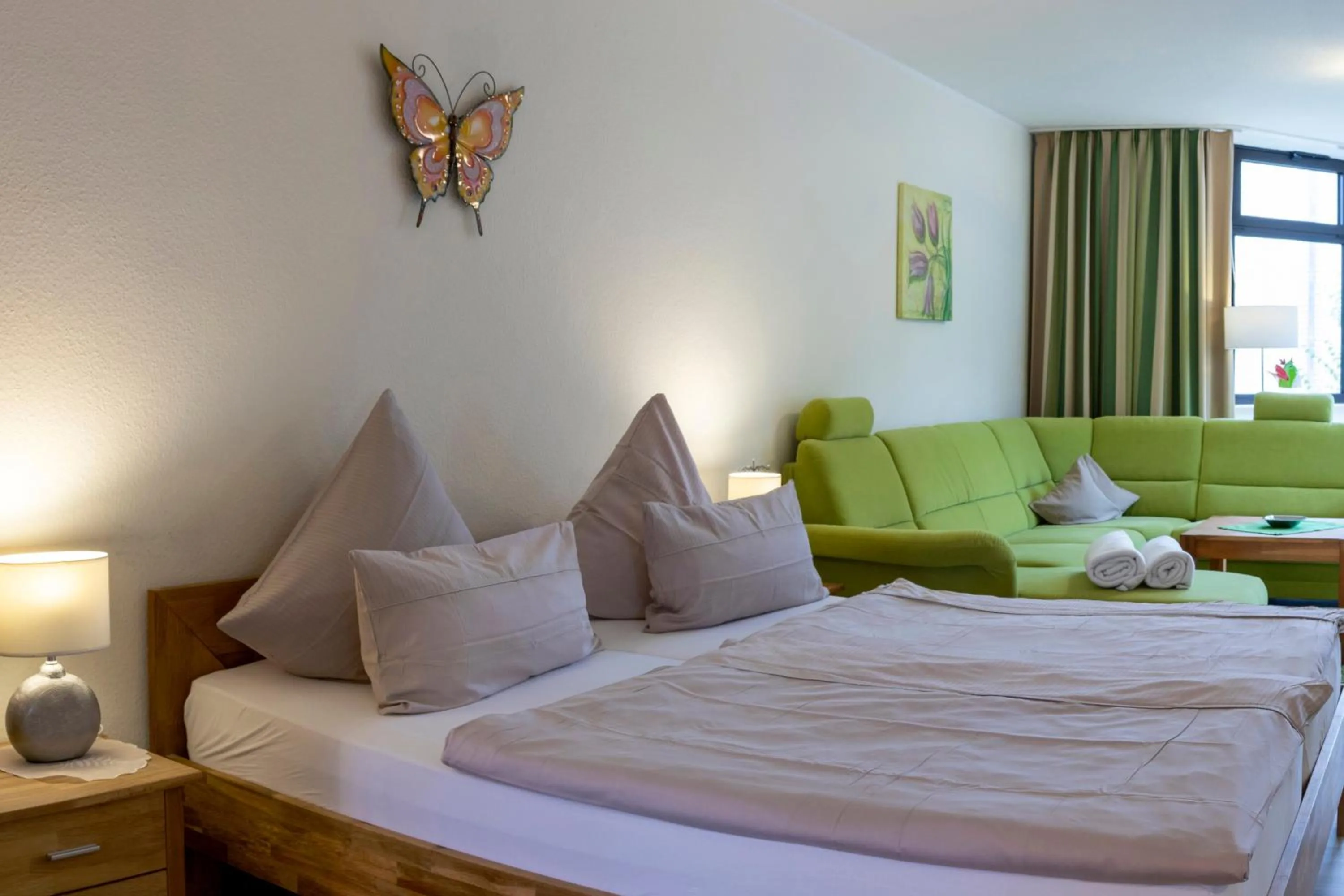 Photo of the whole room, Bed in Haus Roseneck mit gratis Zugang zur Jod-Sole-Therme