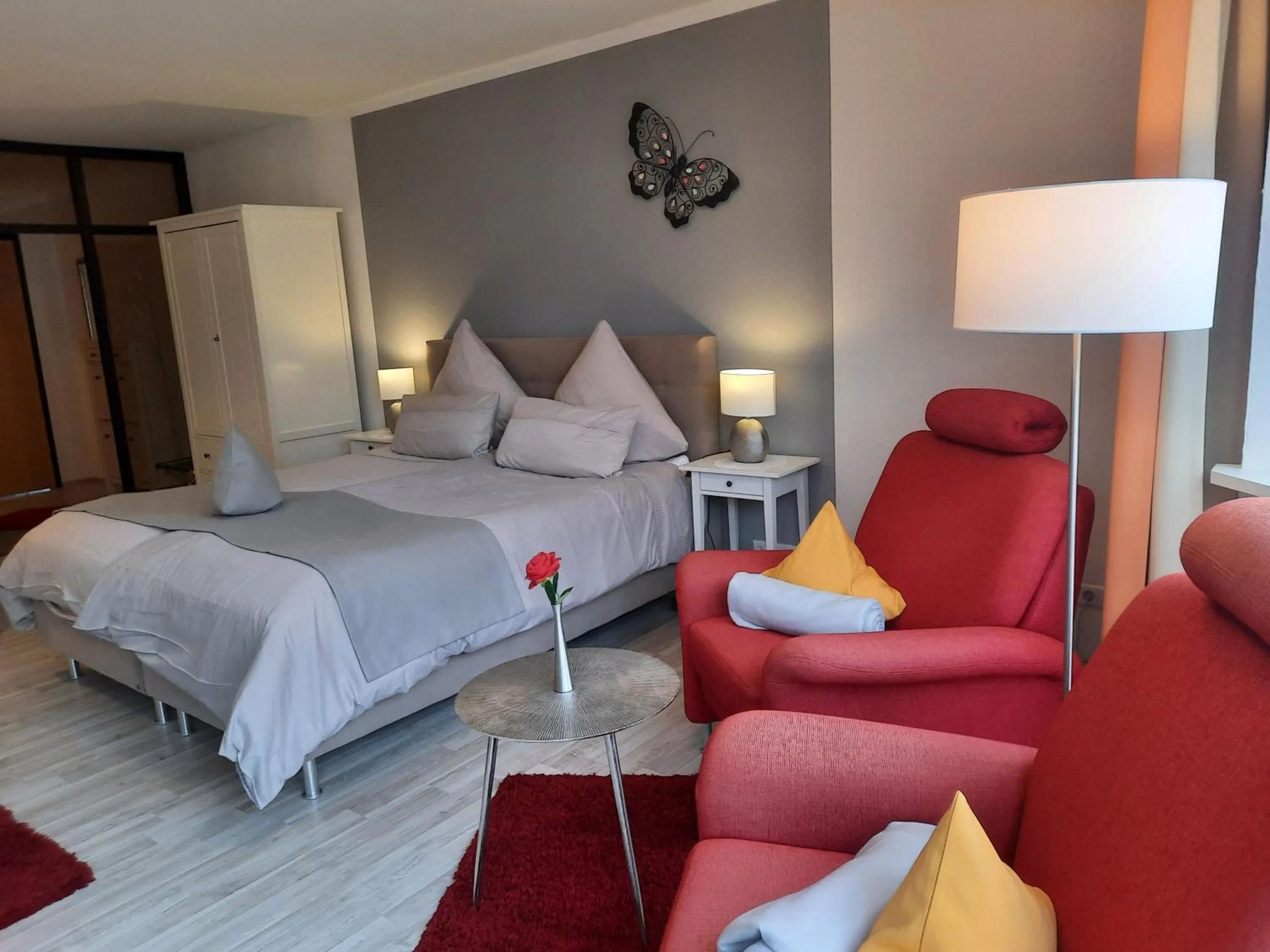 Photo of the whole room, Bed in Haus Roseneck mit gratis Zugang zur Jod-Sole-Therme