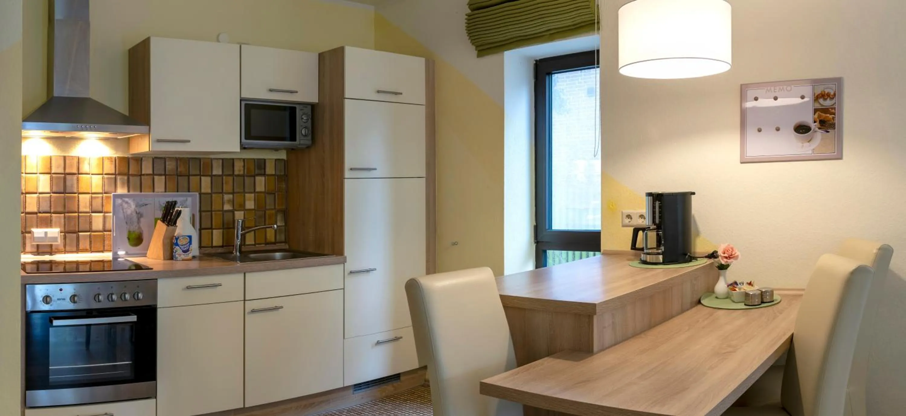 Kitchen or kitchenette in Haus Roseneck mit gratis Zugang zur Jod-Sole-Therme