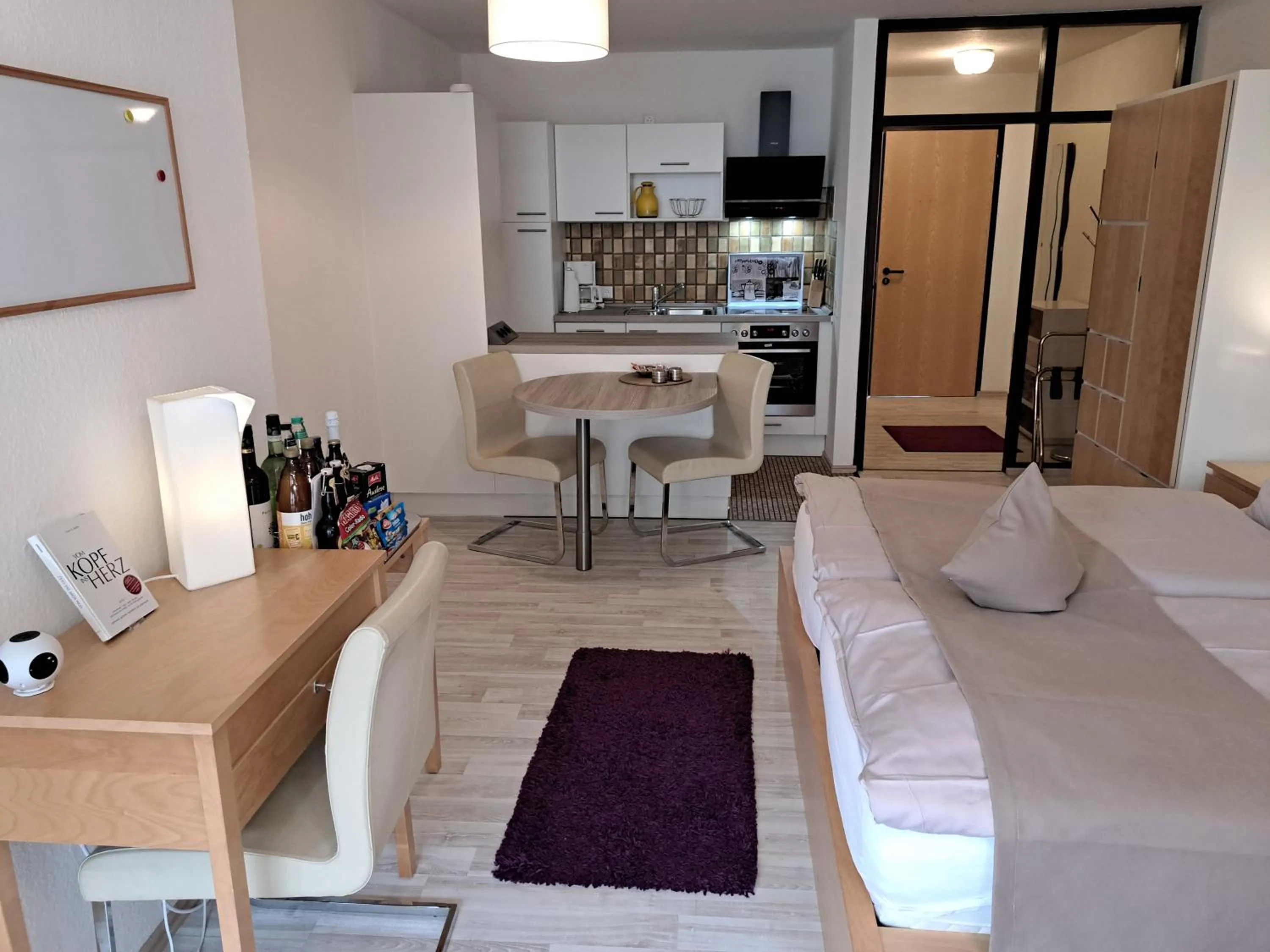 Photo of the whole room, Bed in Haus Roseneck mit gratis Zugang zur Jod-Sole-Therme