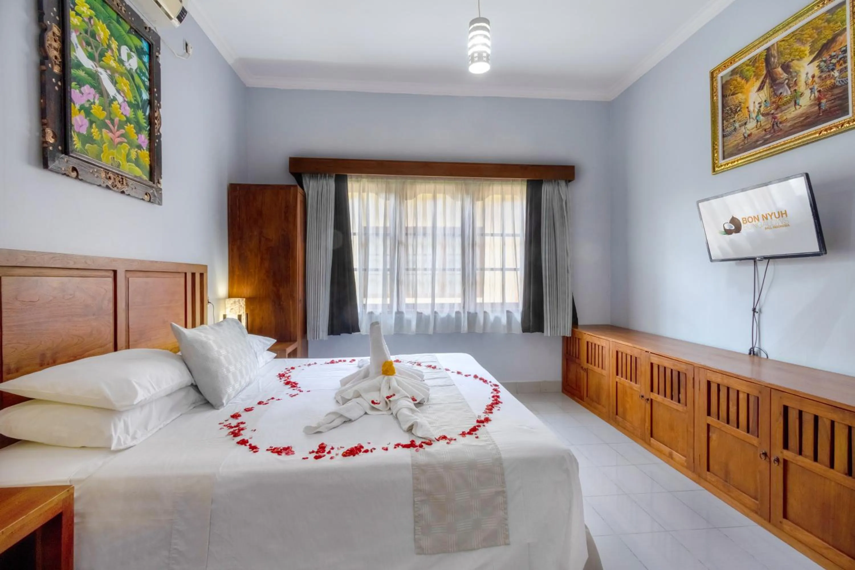 Bed in Bon Nyuh Bungalows