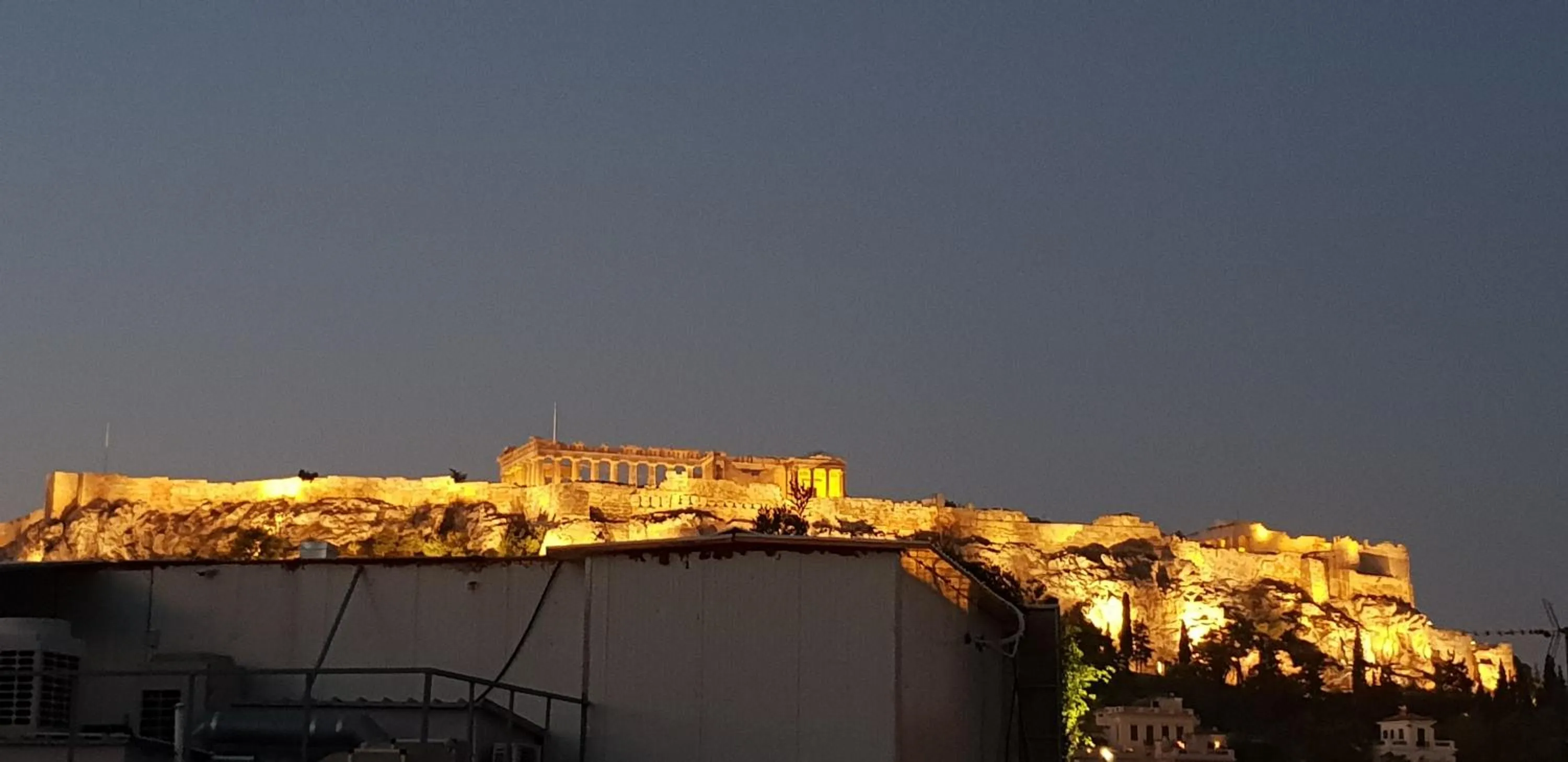 Certificate/Award in apartotel.acropolis.view