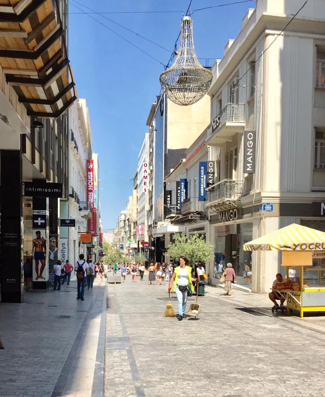 Property building in apartotel.acropolis.view