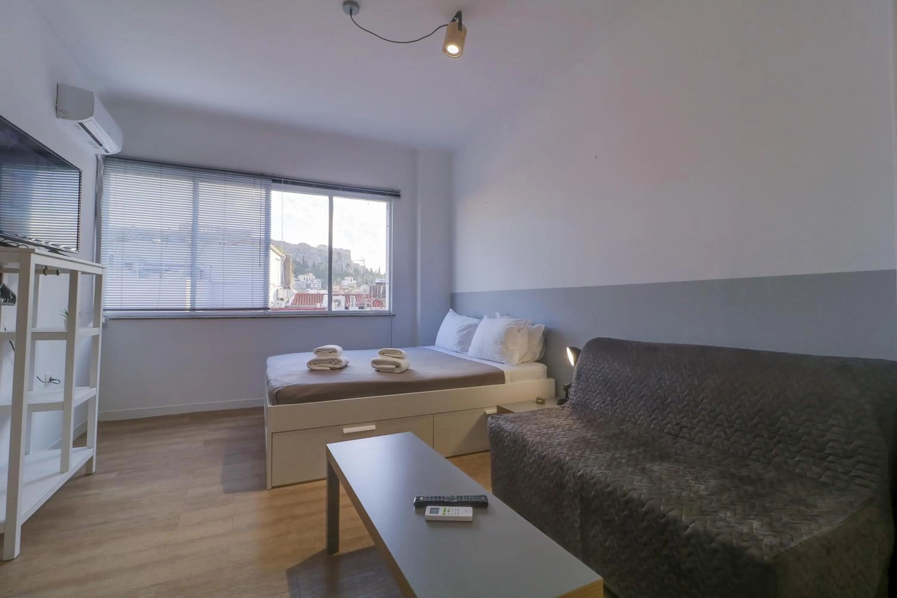 Photo of the whole room in apartotel.acropolis.view