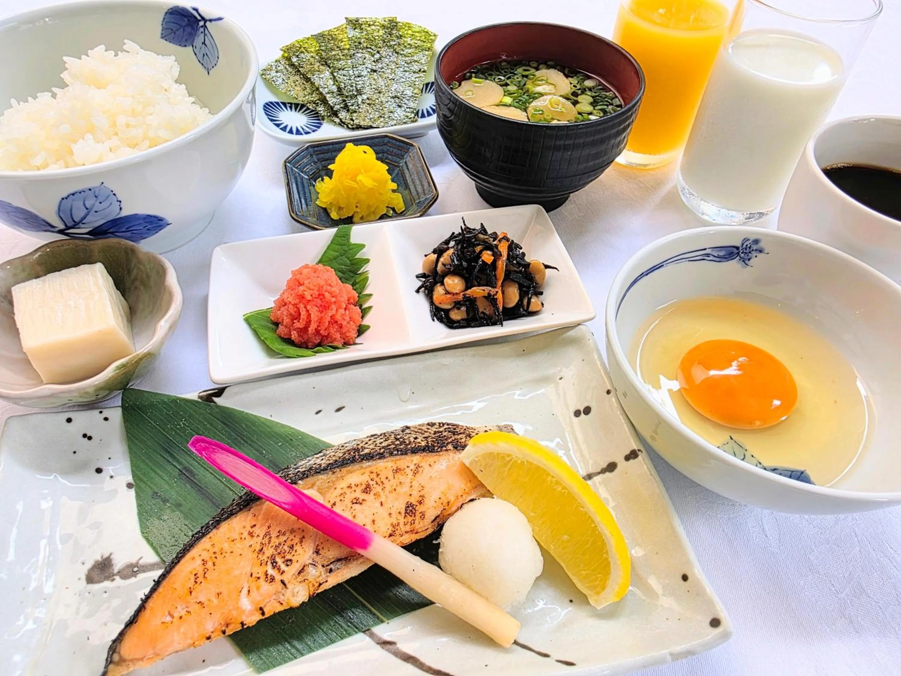 Restaurant/places to eat in Reisenkaku Hotel Ekimae