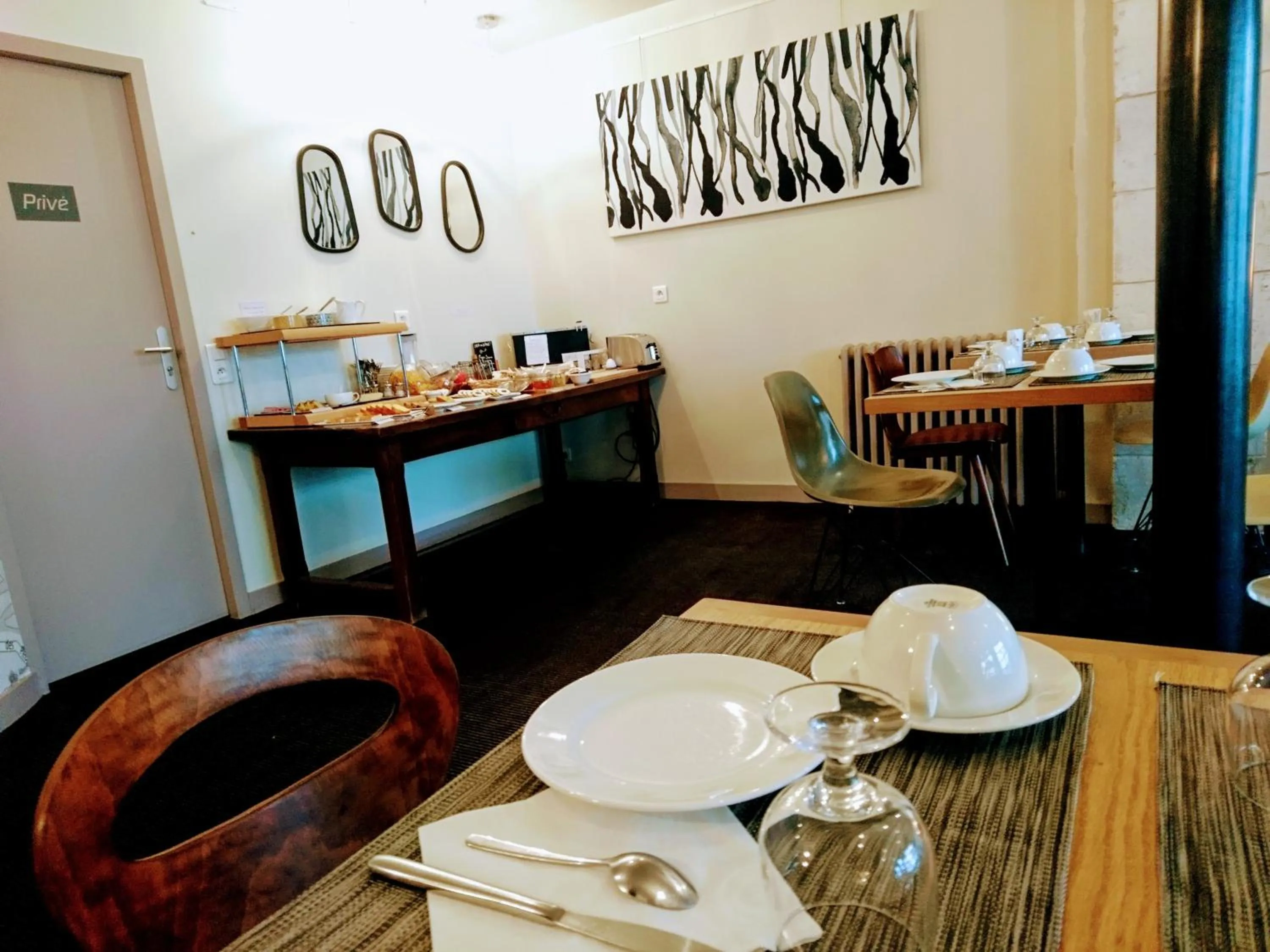 Restaurant/places to eat in Accostage Hôtel Plage de la Concurrence