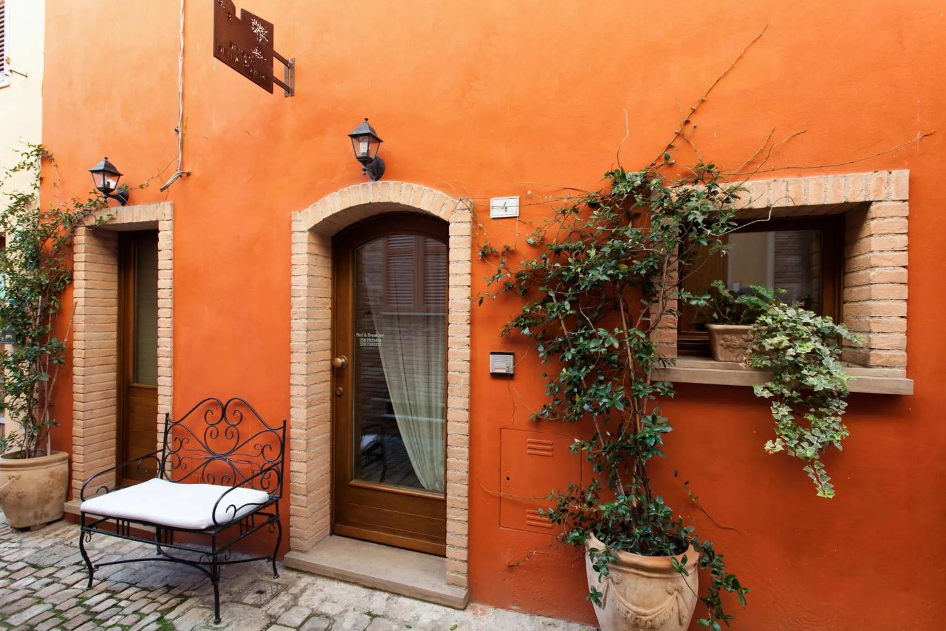 Property building in Dimora della Rovere