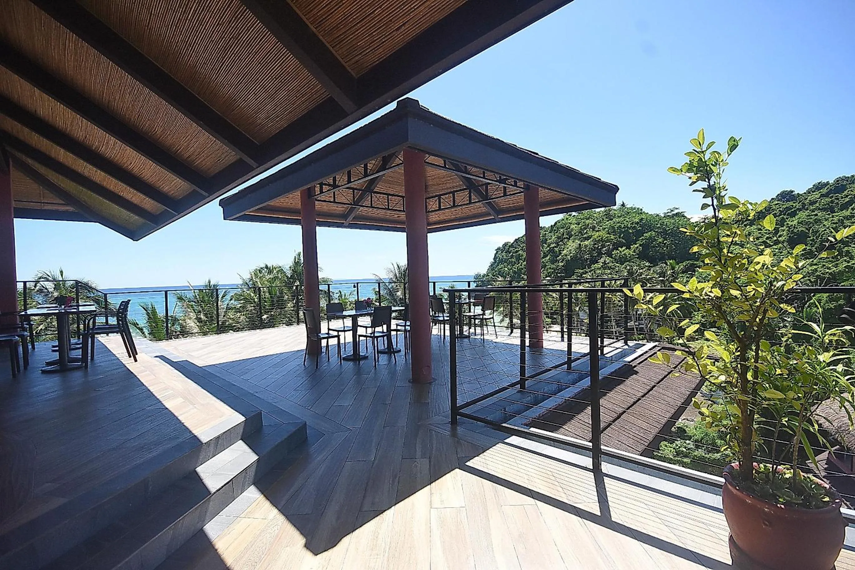 Restaurant/places to eat in Signature Boracay Punta Rosa