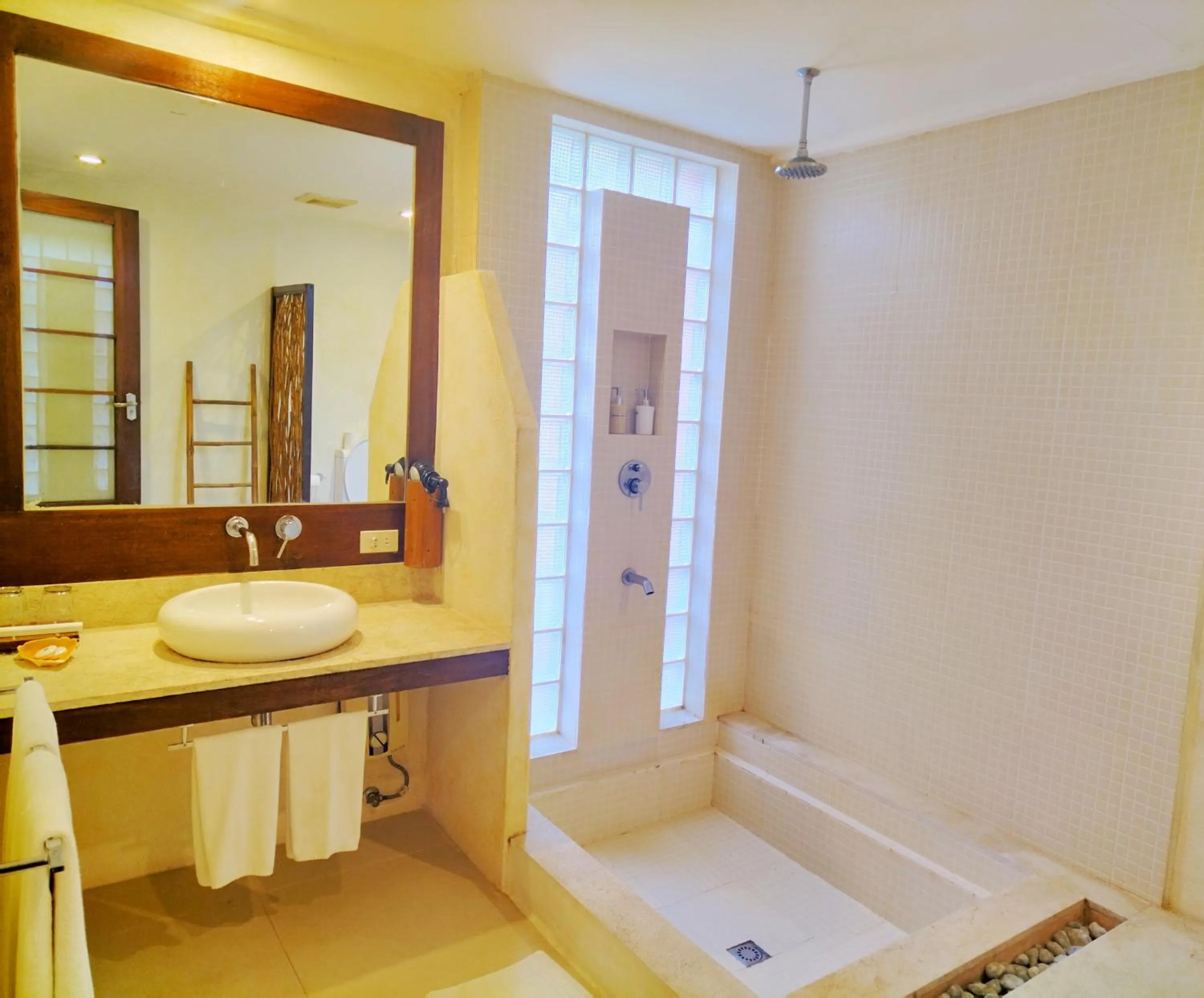 Signature Boracay Punta Rosa