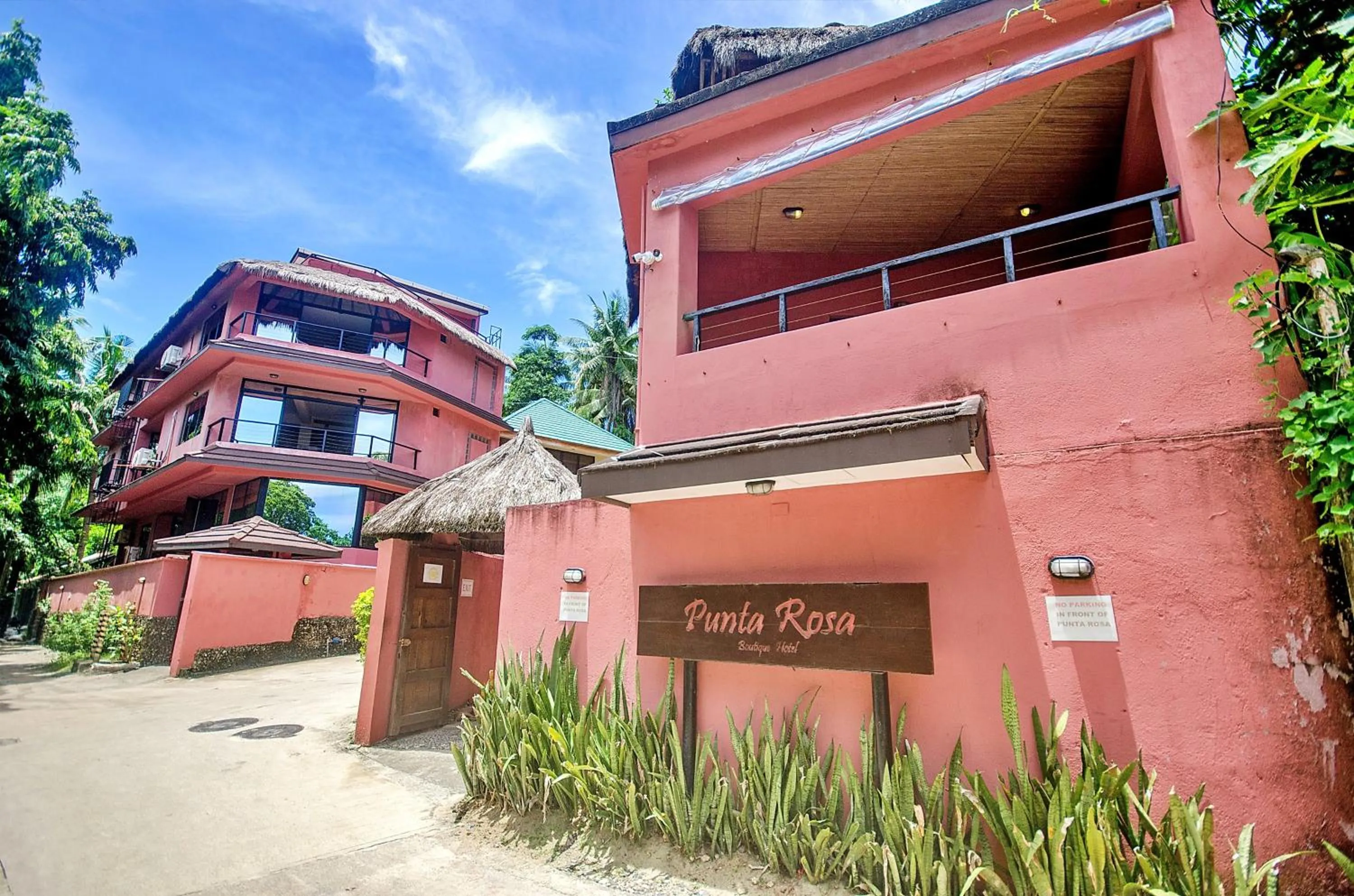 Property building in Signature Boracay Punta Rosa