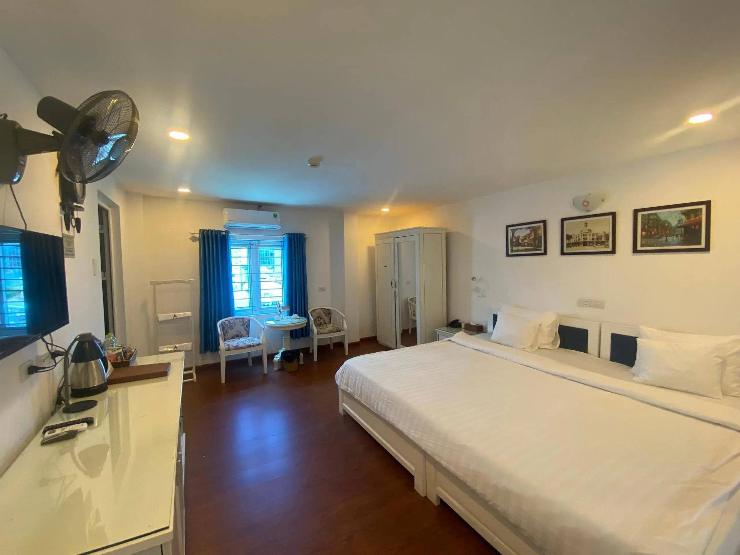 Bed in A25 Hotel -137 Nguyễn Du - Đà Nẵng