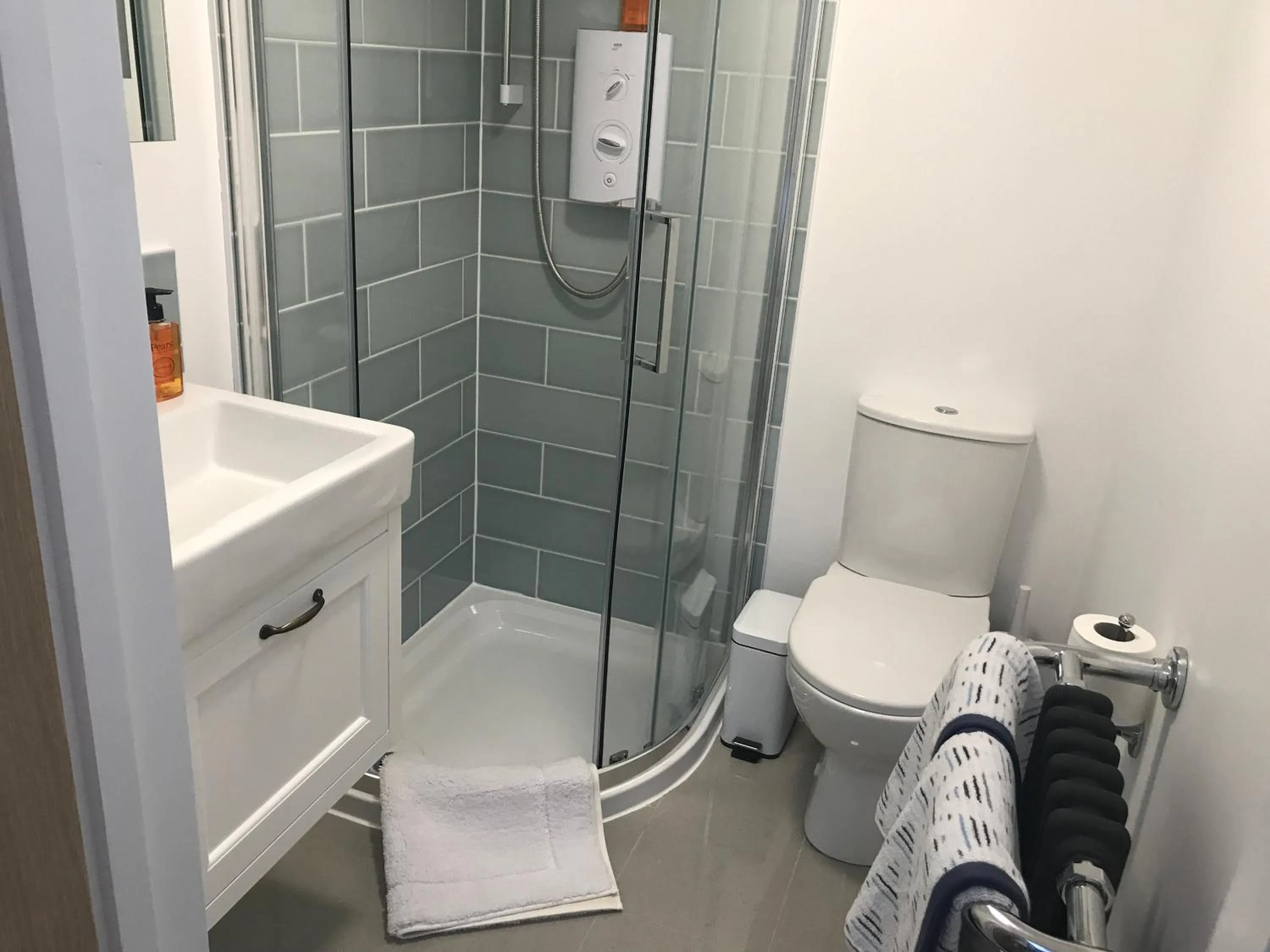 Shower in Corner House Luxury BnB