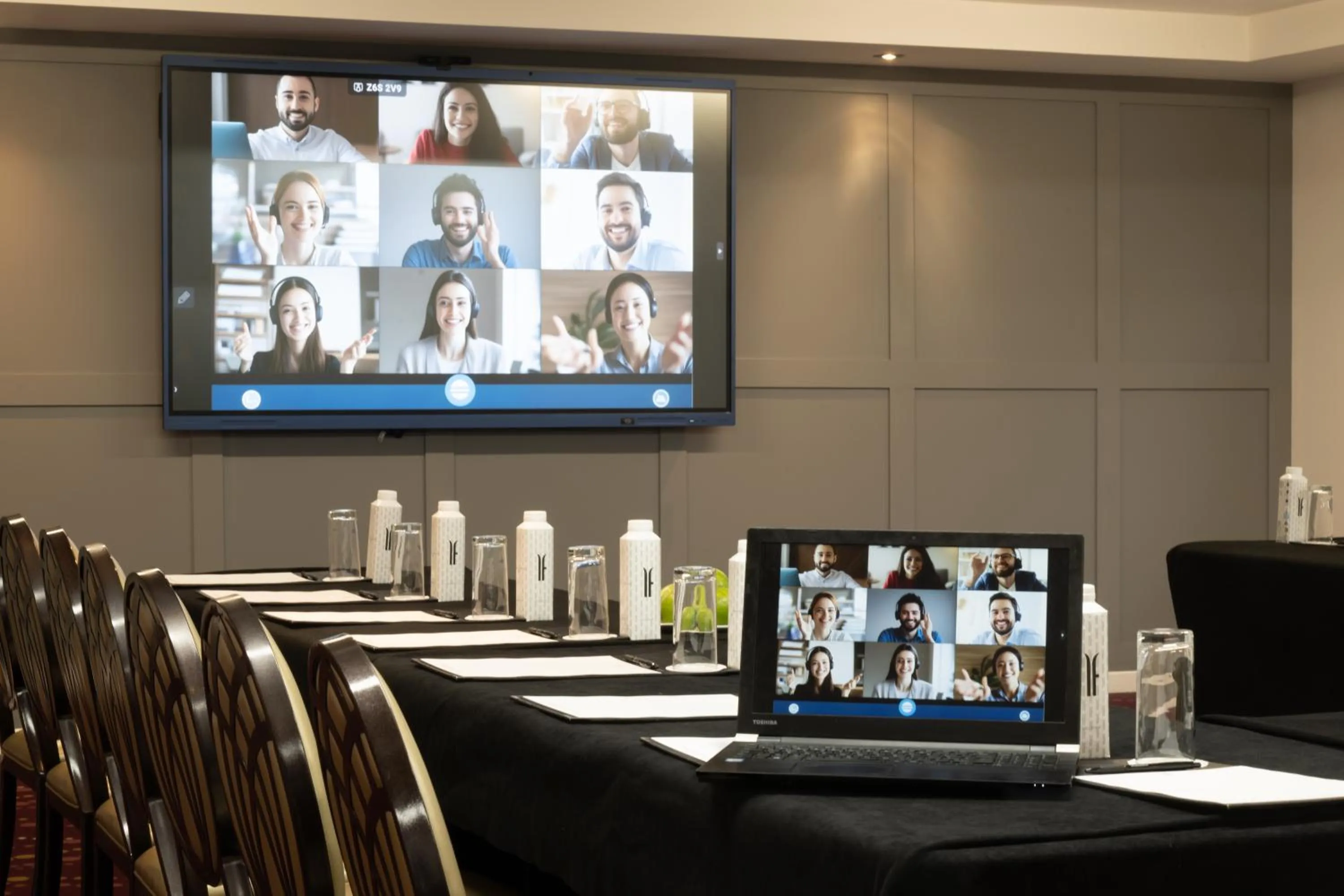 Business facilities in Louis Fitzgerald Hotel