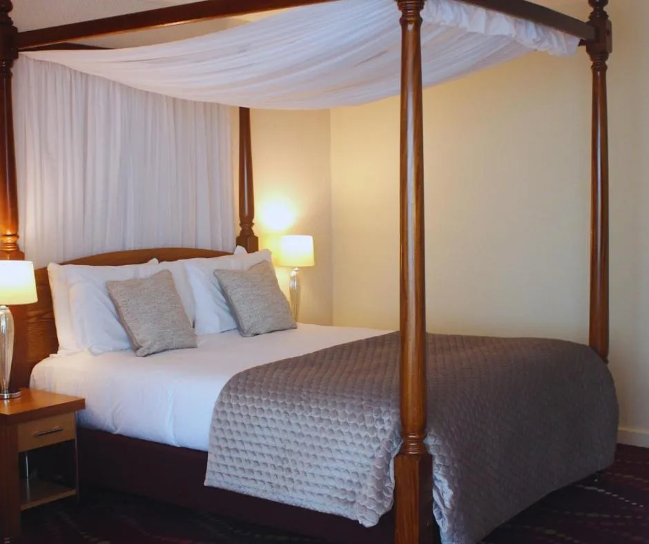 Standard Suite in Louis Fitzgerald Hotel