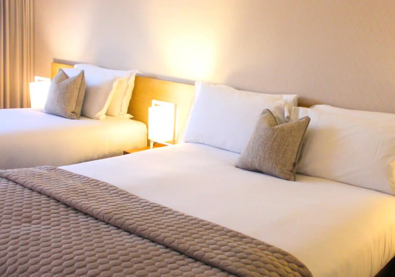 Bedroom, Bed in Louis Fitzgerald Hotel