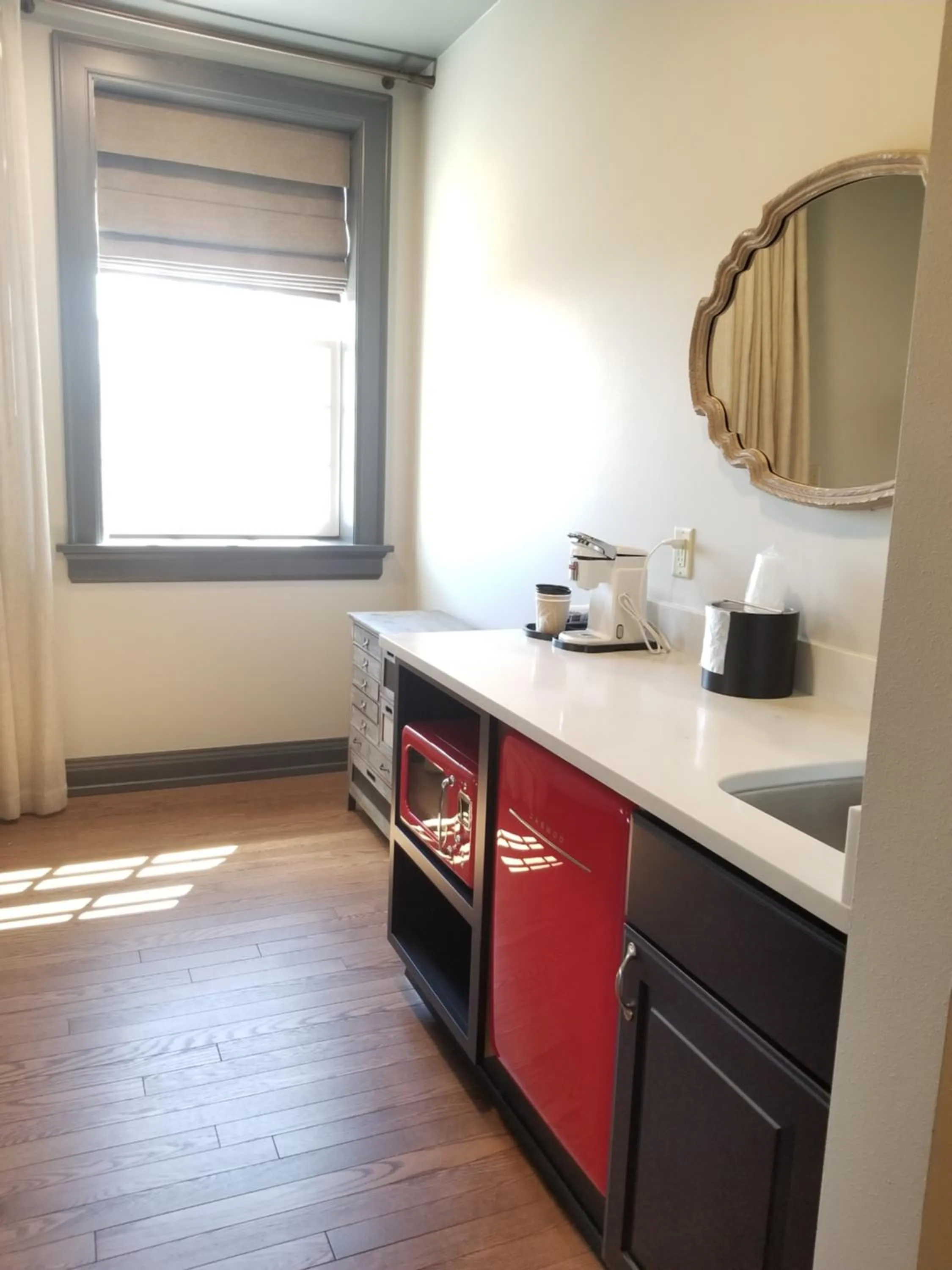 Kitchen or kitchenette in The Stella Hotel & Ballroom