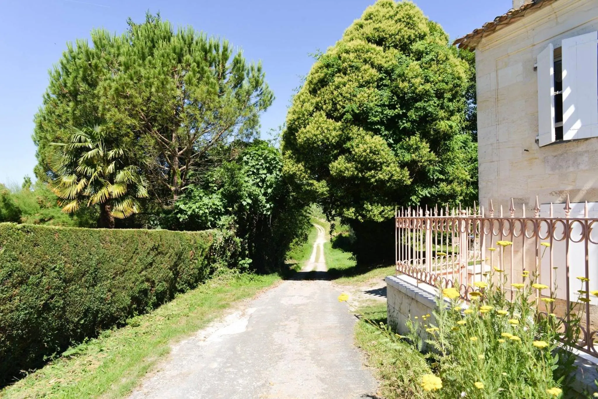 Garden in La Closerie de Fronsac