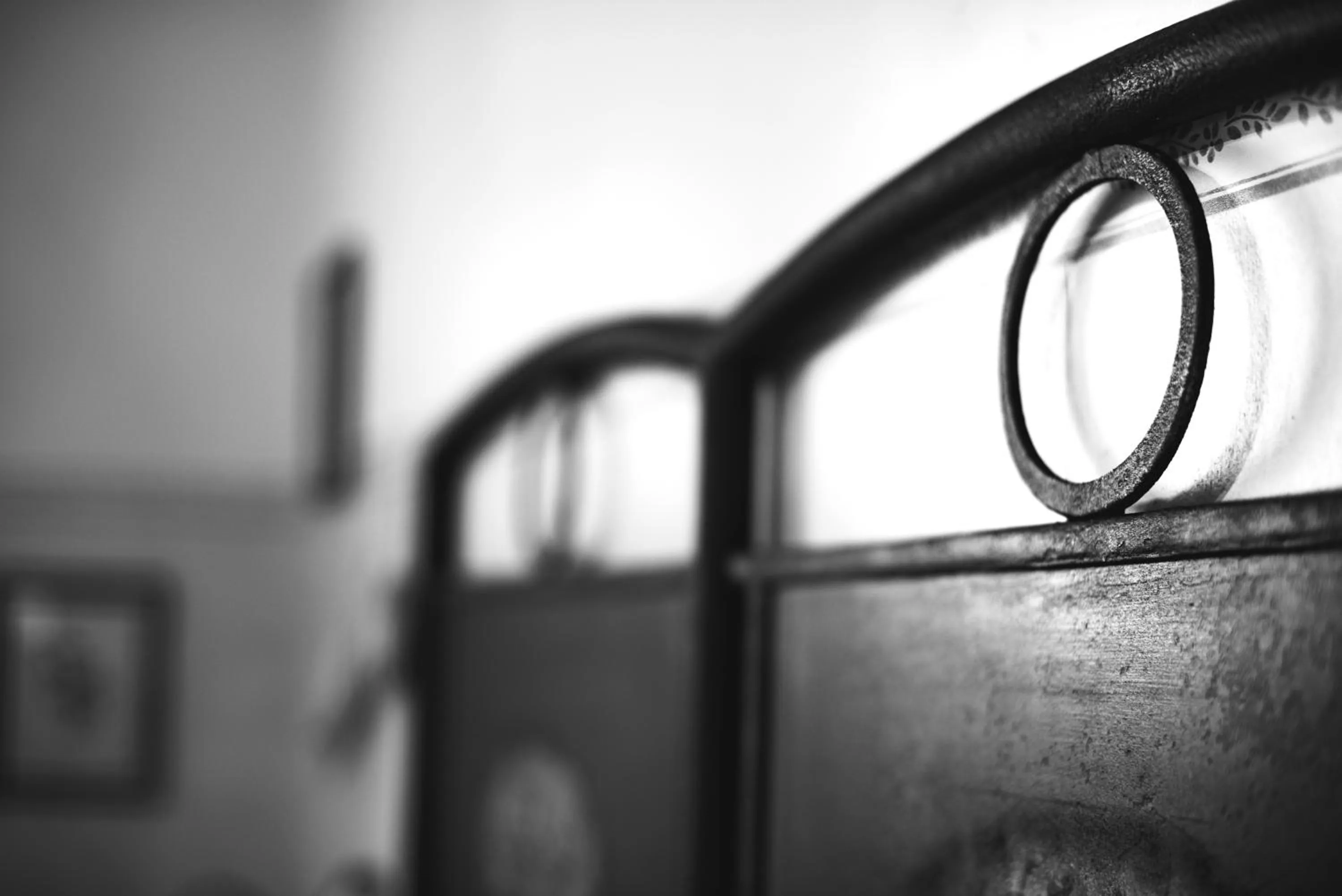 Decorative detail, Bed in Cà 'd Langa B&B