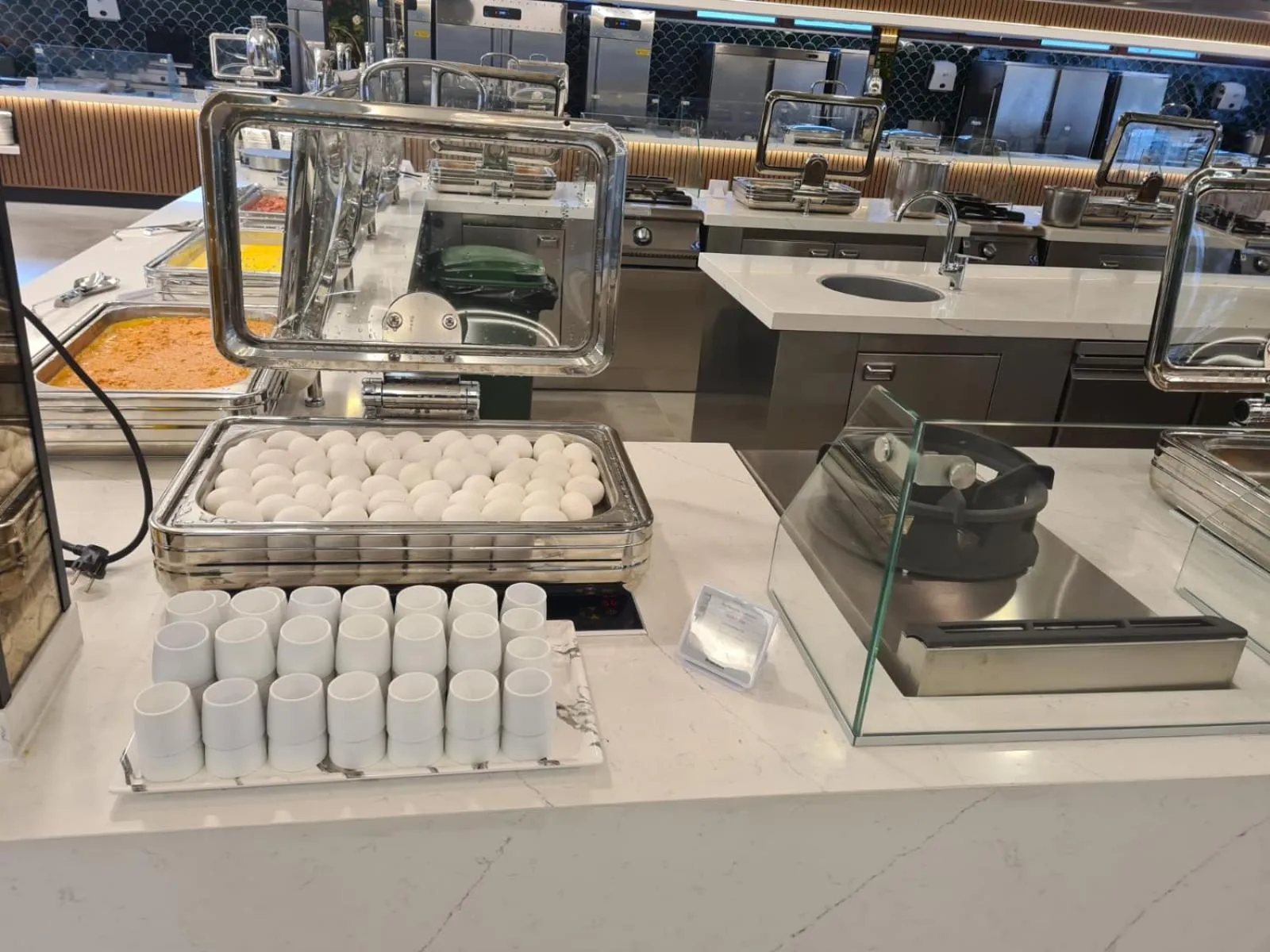 Breakfast in Saphir Hotel & Villas