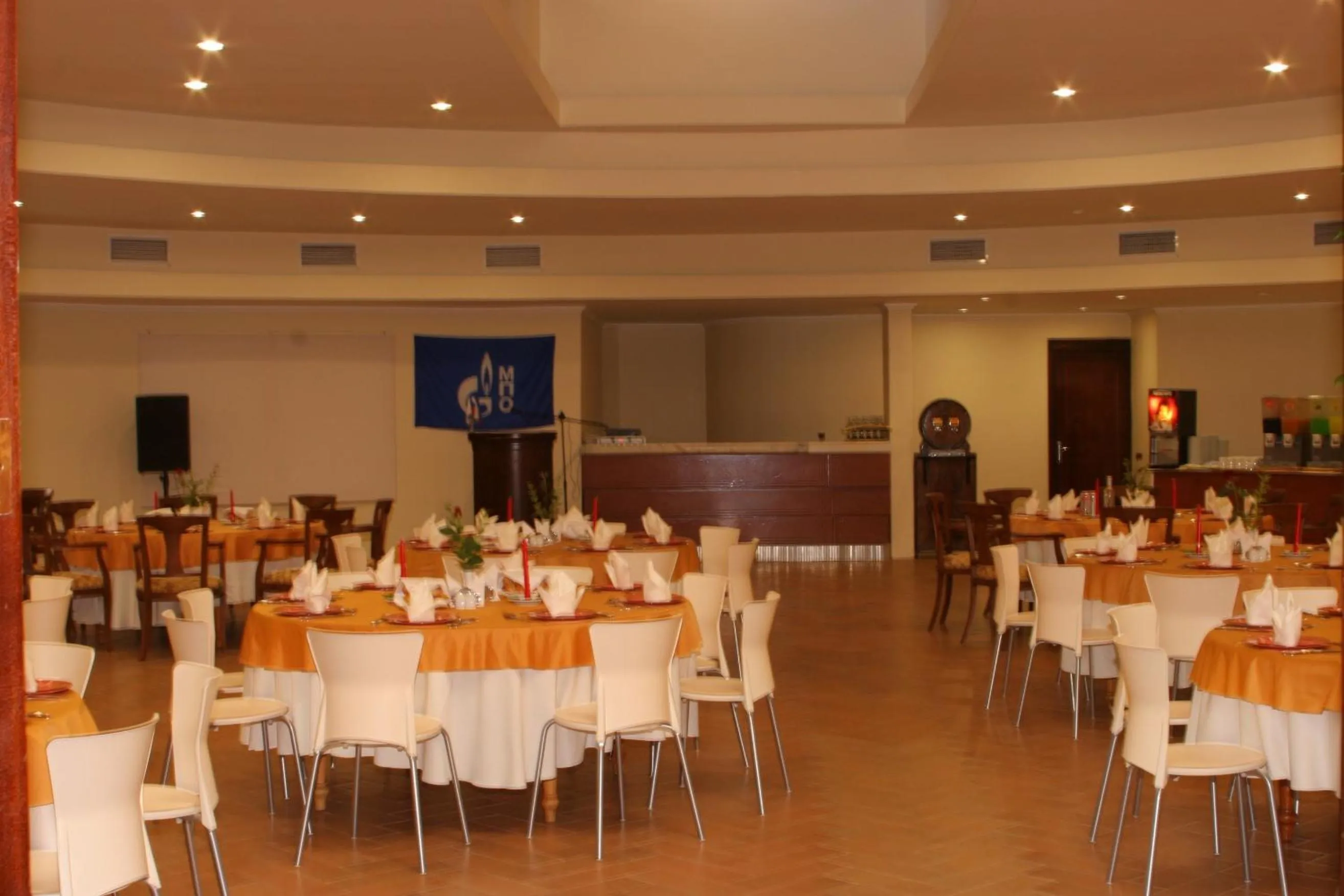 Lounge or bar in Saphir Hotel & Villas