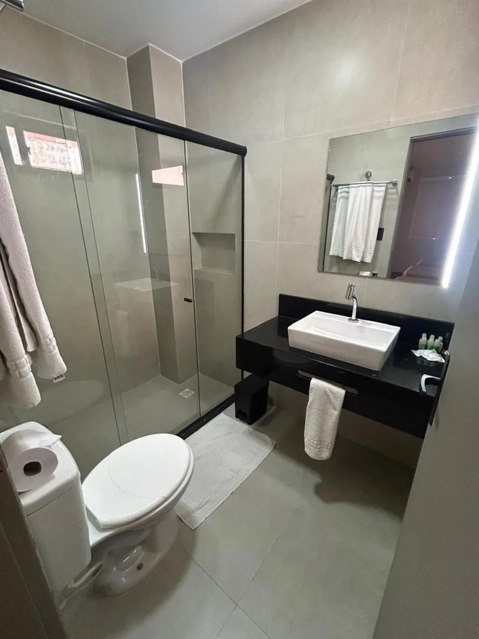 Bathroom in Hotel Maysa Caruaru