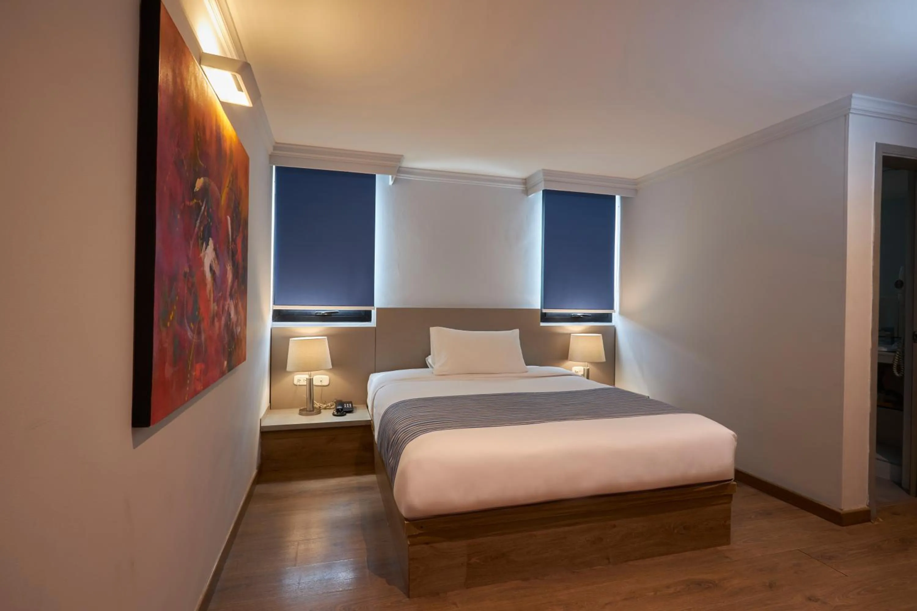 Bed in Hotel Saint Simon