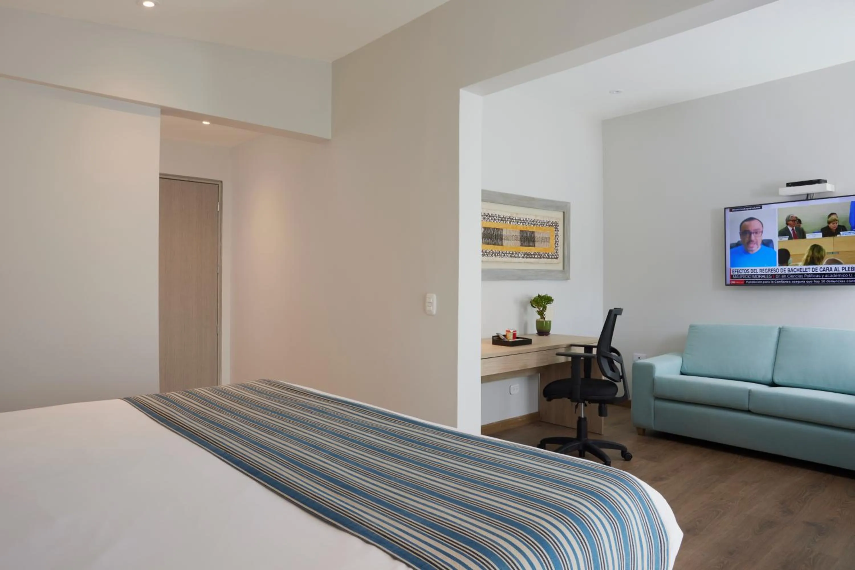 Bedroom, Bed in Hotel Saint Simon