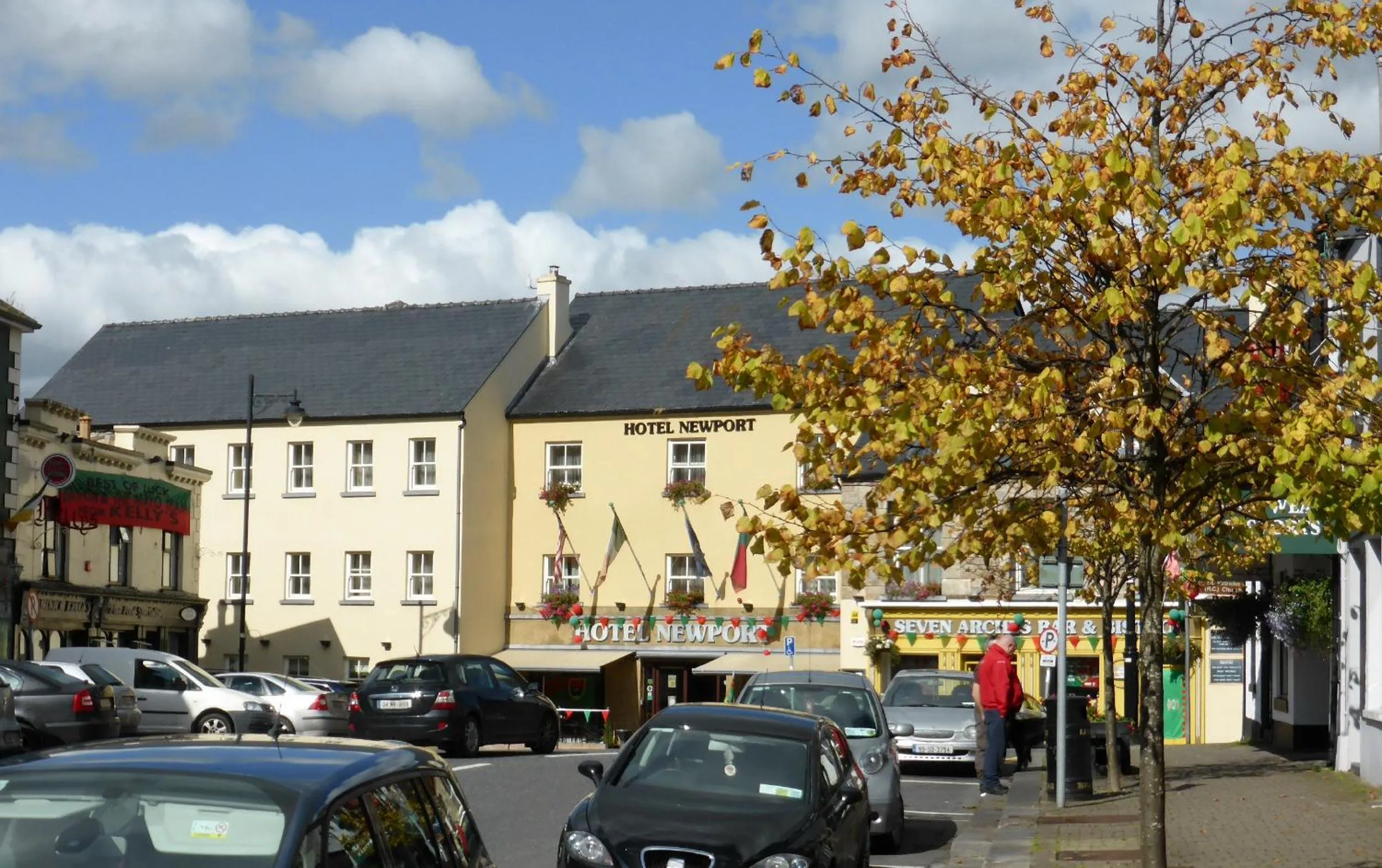 Property building in Hotel Newport